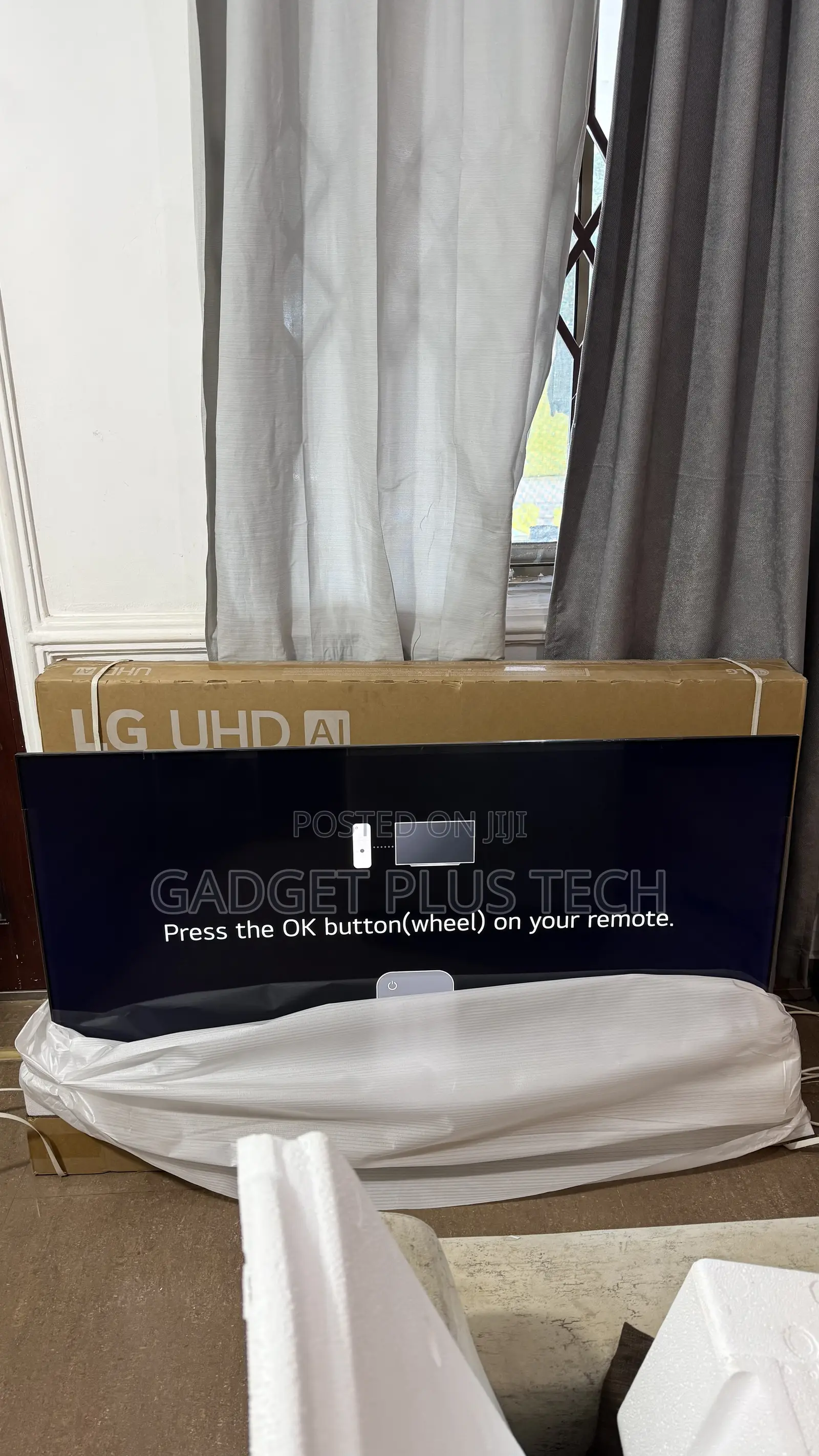Brand New 65” LG UHD Ai Smart TV From Canada