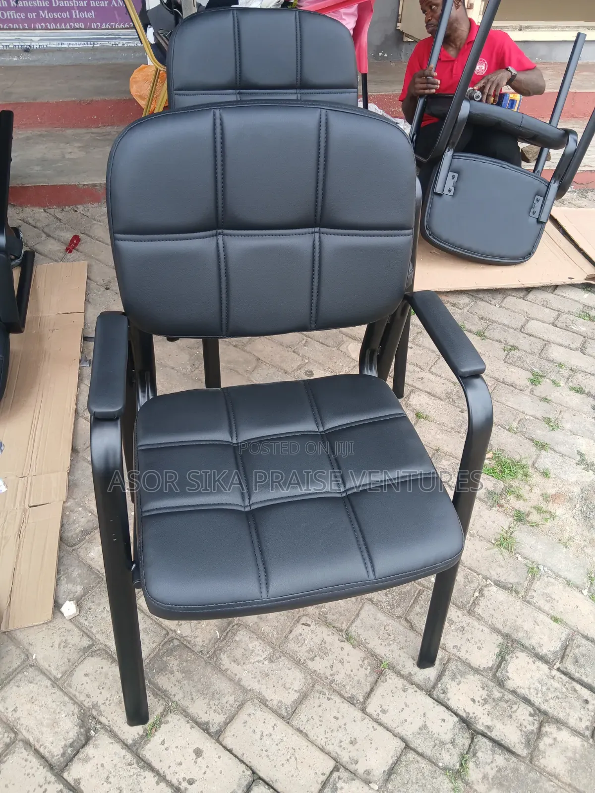 Visitors Chair Leather