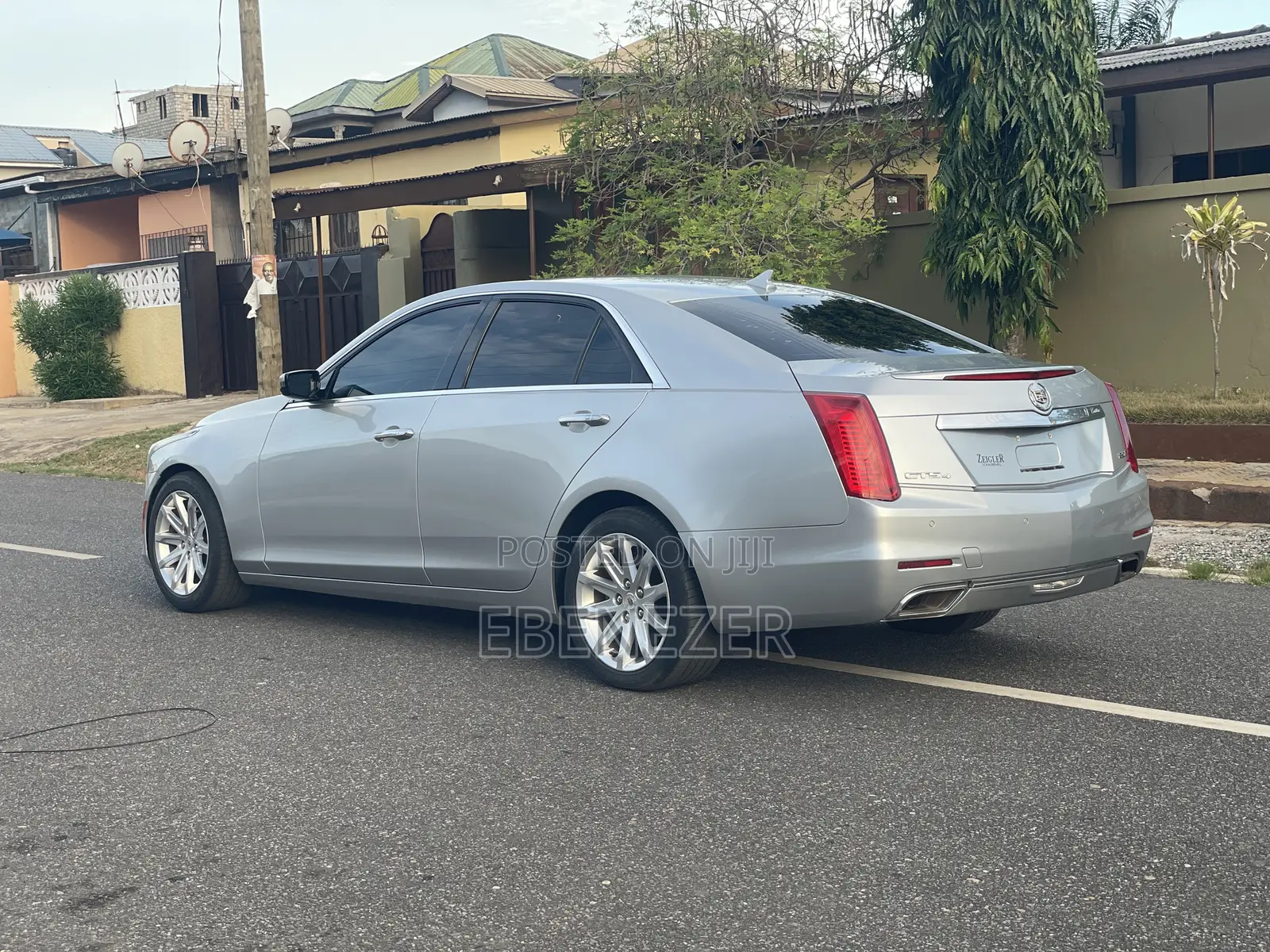 Cadillac CTS 2.0L Turbo Luxury Collection AWD 2016 Gray