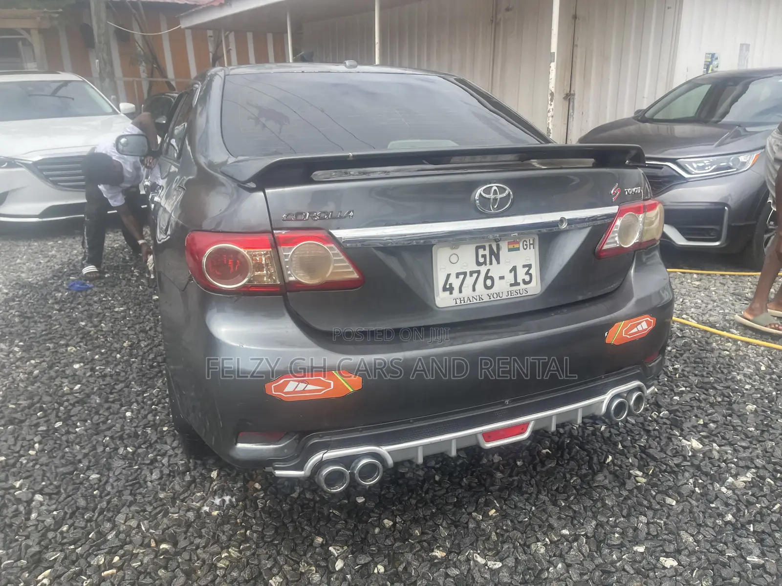 Toyota Corolla LE 4dr Sedan (1.8L 4cyl 4A) 2012 Gray