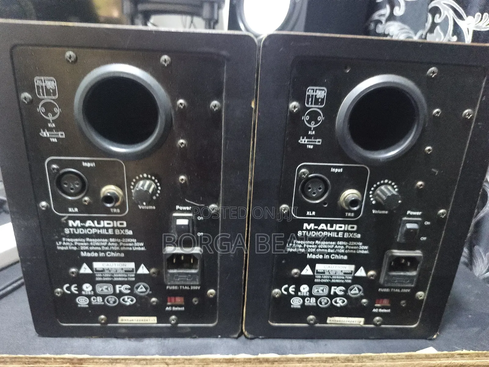 M-Audio Bx5a Studio Monitors