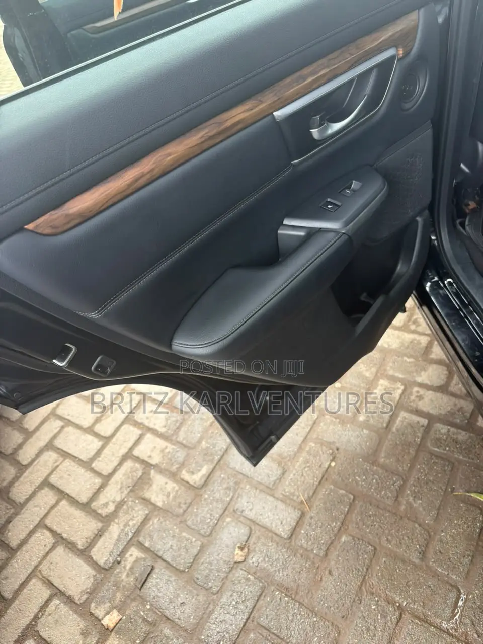 Honda CR-V Touring AWD 2018 Black