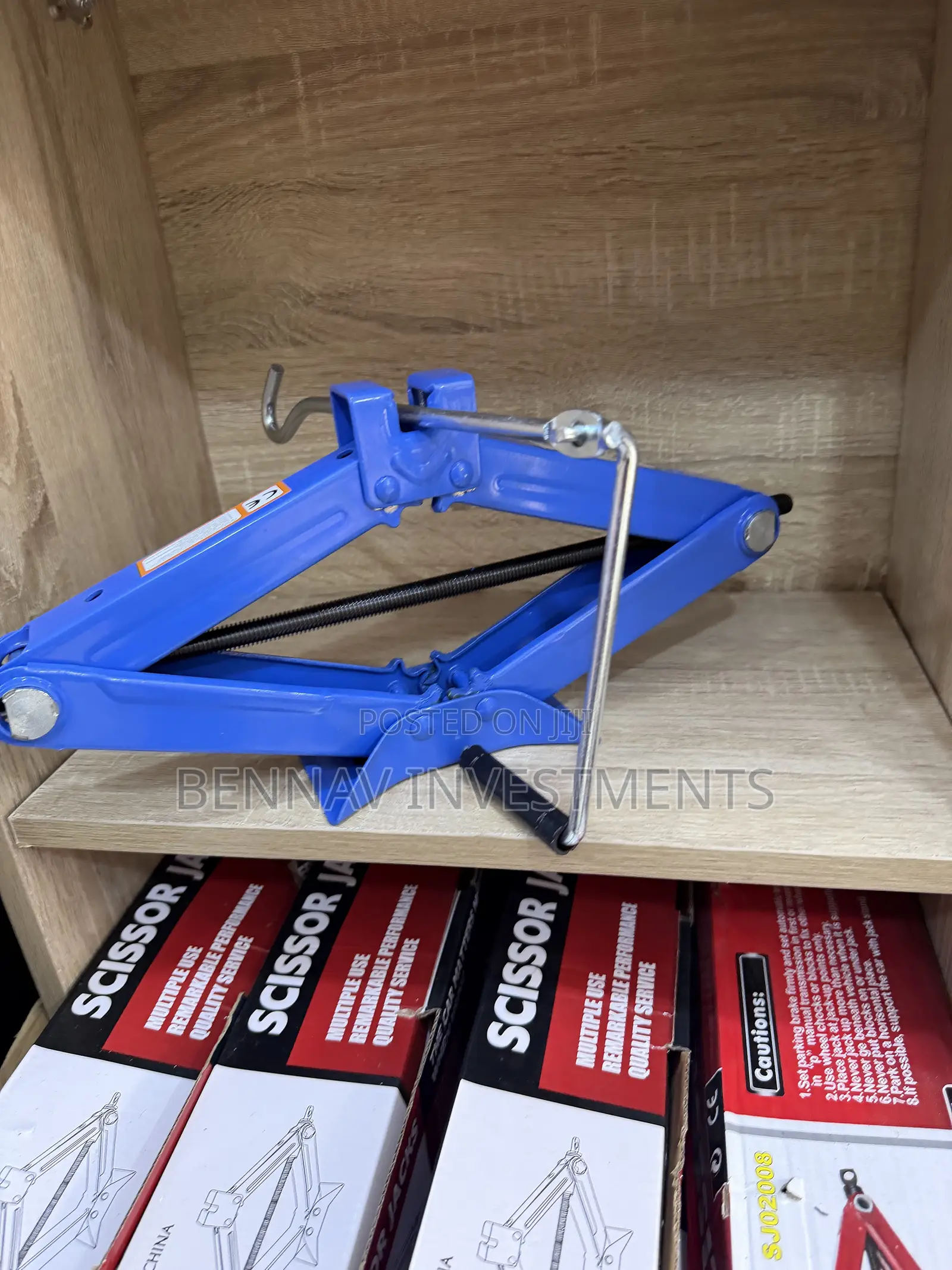 Heavy Duty Brand New Scissor Jack