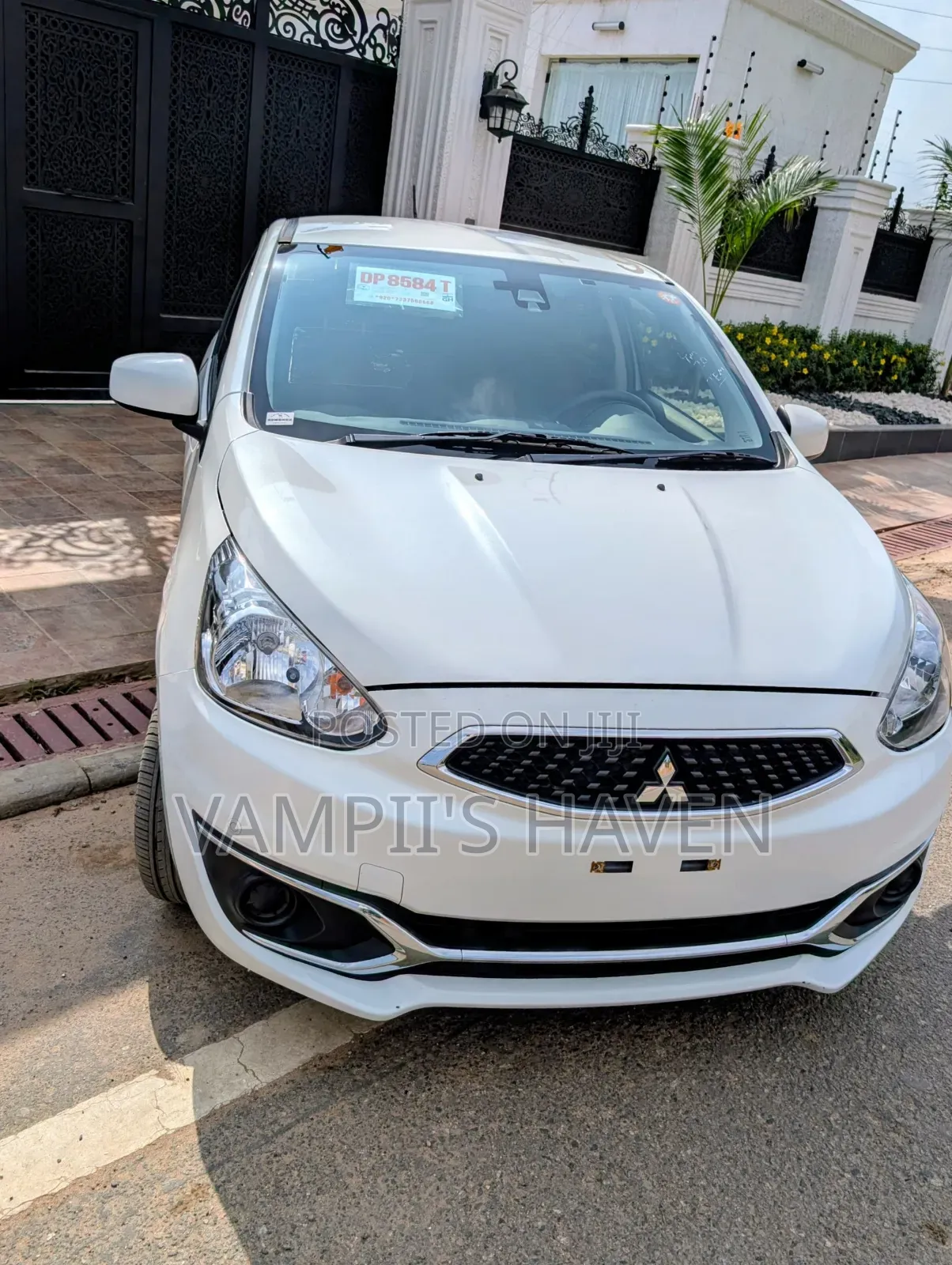 Mitsubishi Mirage 2017 White