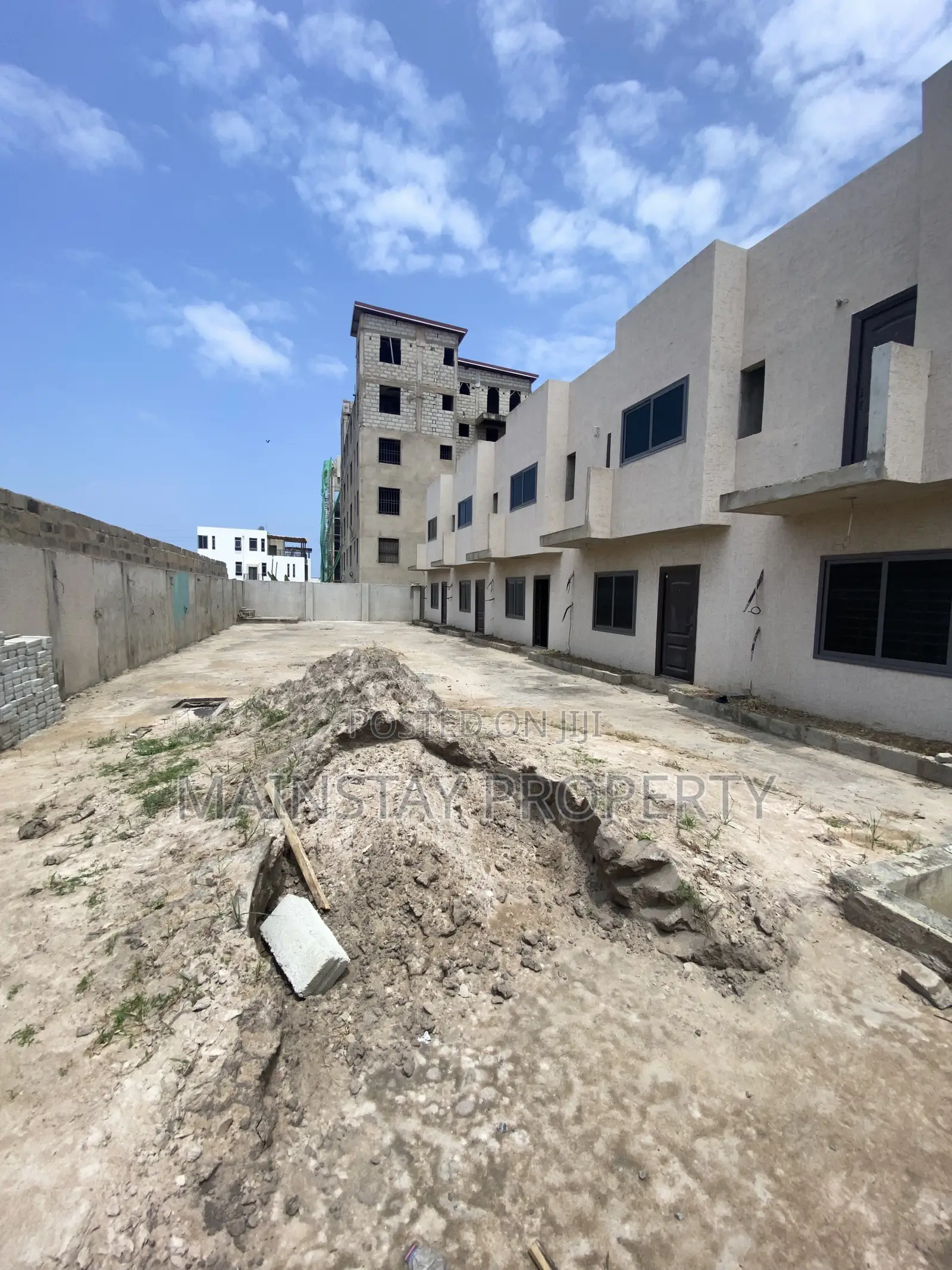 2bdrm Townhouse/Terrace in Mainstay Estates, Tseaddo for sale