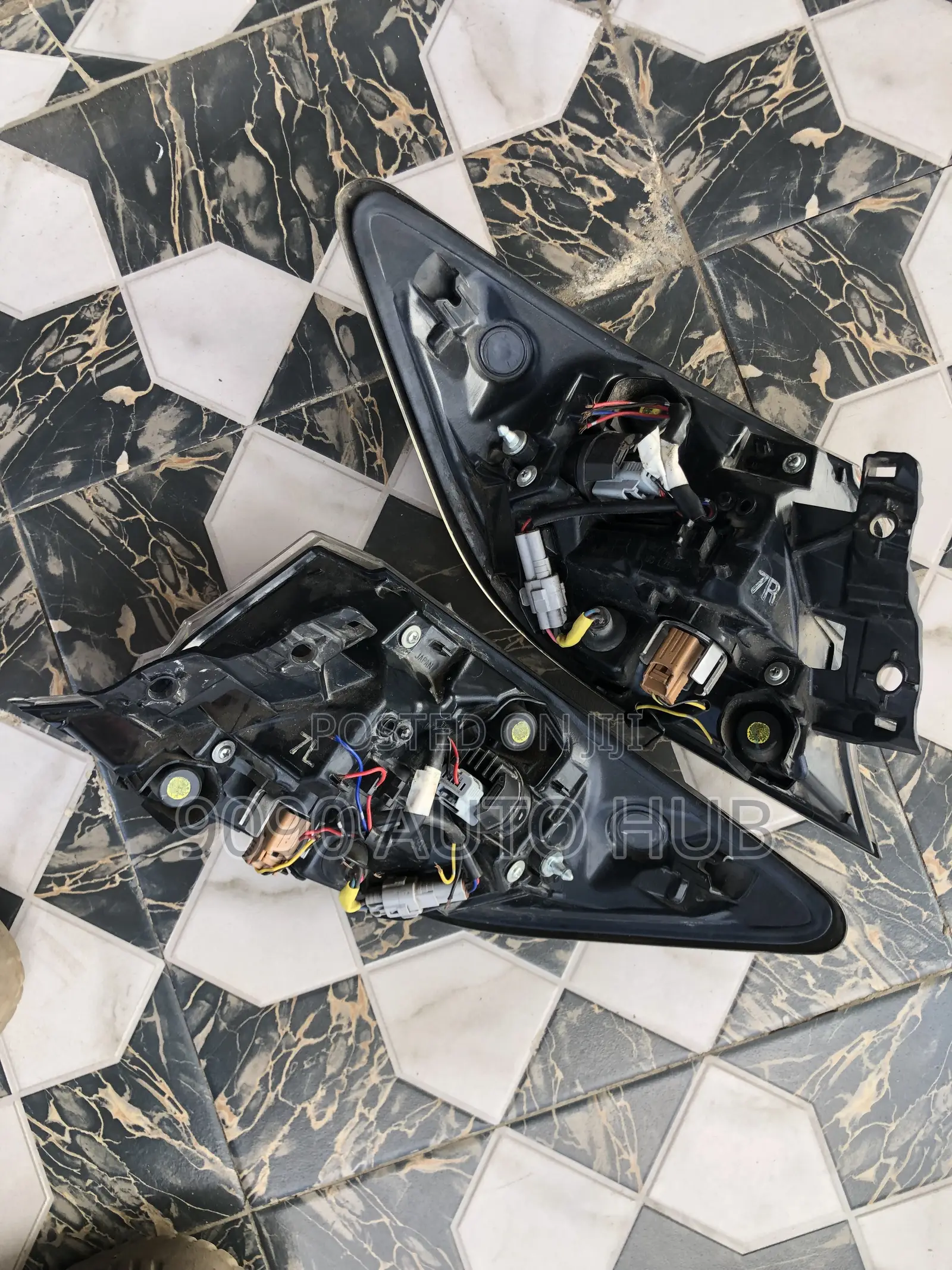 2019–2022 Toyota Corolla Hatchback Taillight (Foreign Used)
