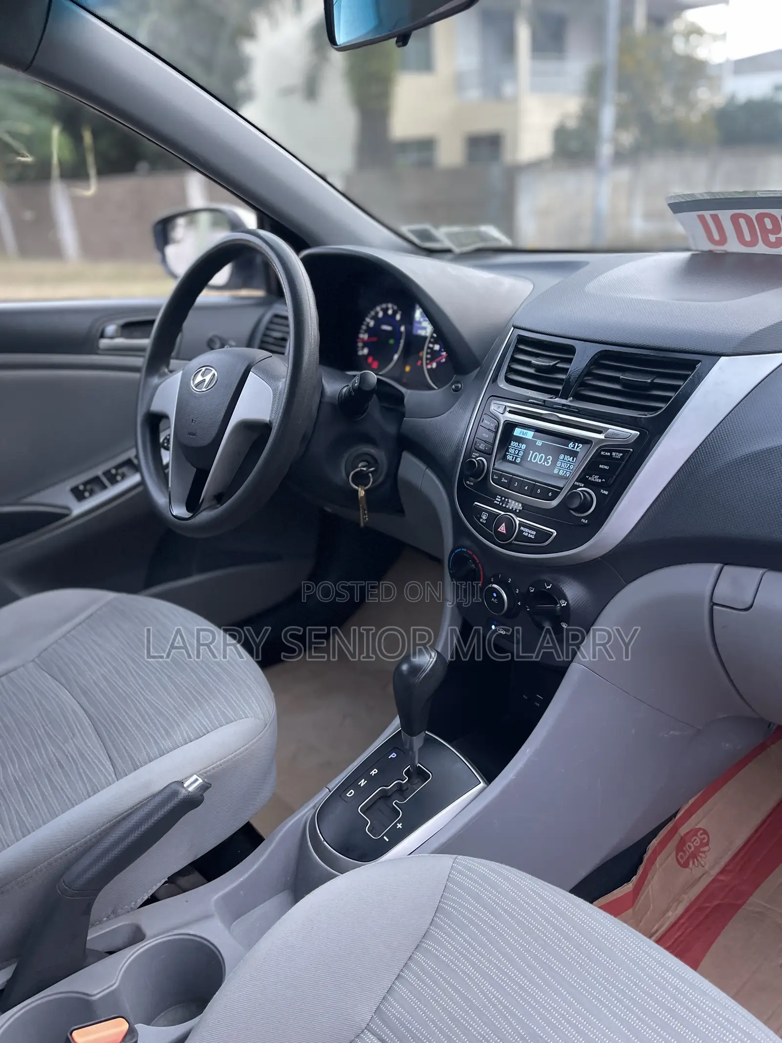 Hyundai Accent GLS 4dr Sedan (1.6L 4cyl 6M) 2015 Silver