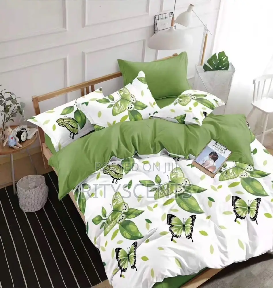 Queen Size Bedsheet With 3 Pillow Cases