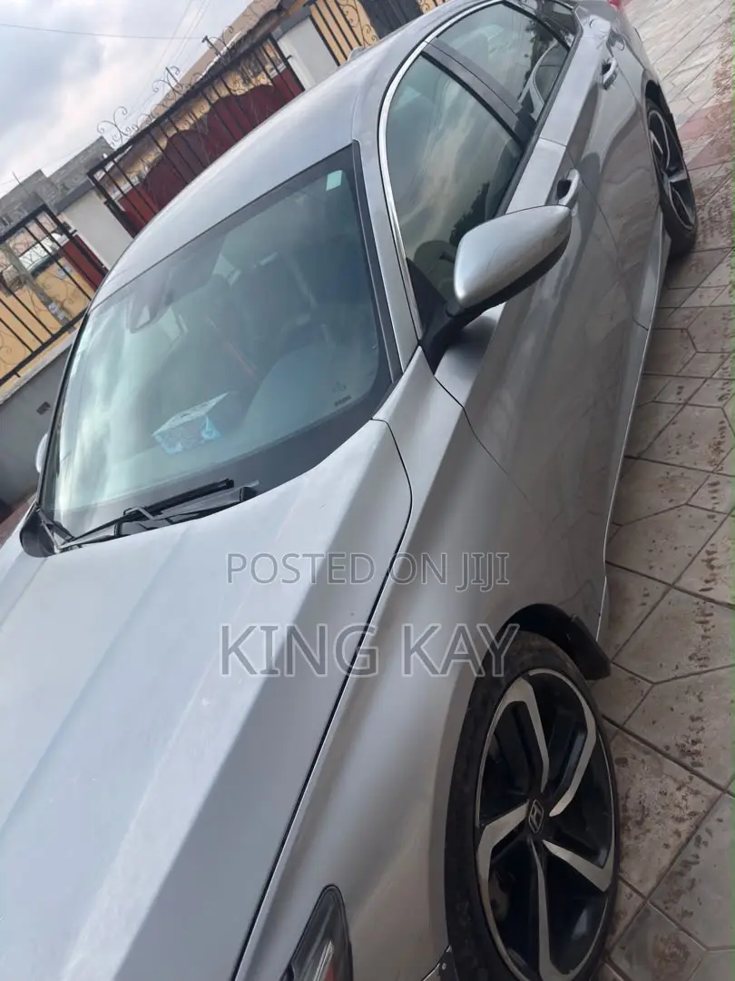 Honda Accord Sport 2018 Gray