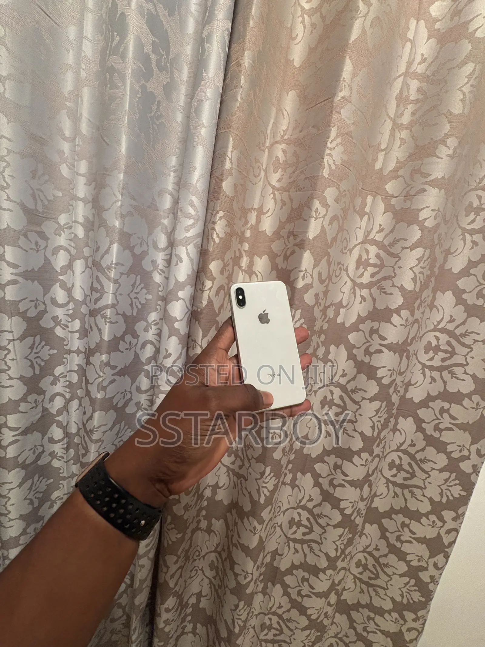 Apple iPhone X 256 GB White