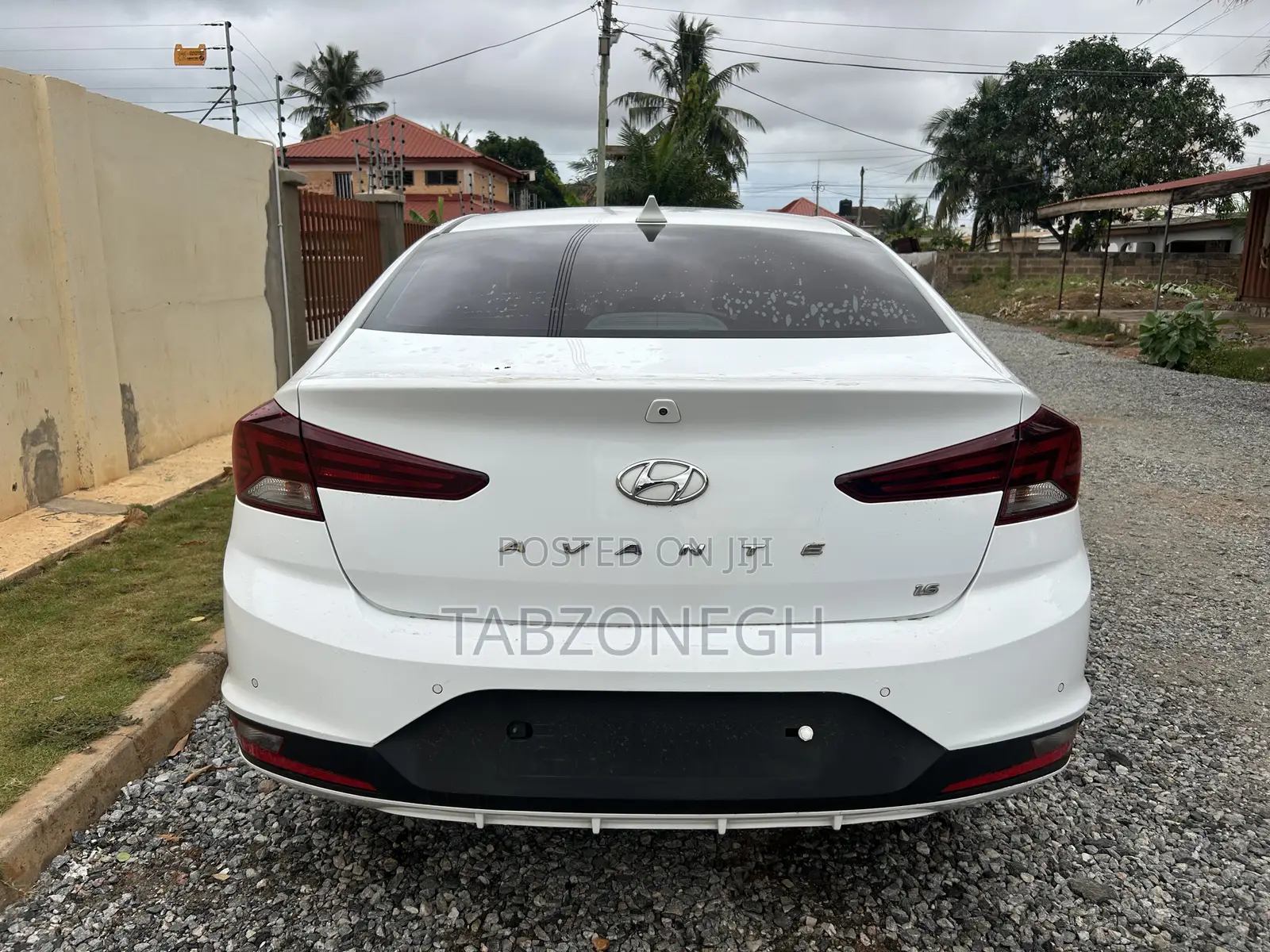 Hyundai Avante 2019 White