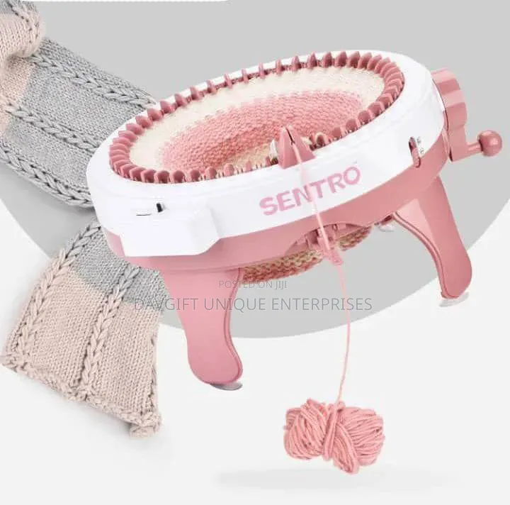 Knitting / Crocheting Machine