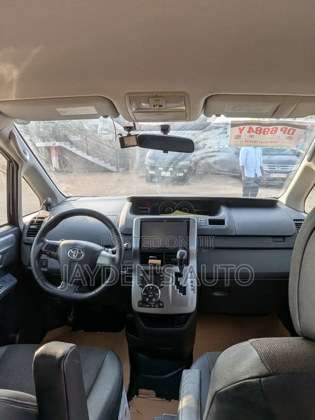 Toyota Voxy 2013 Black