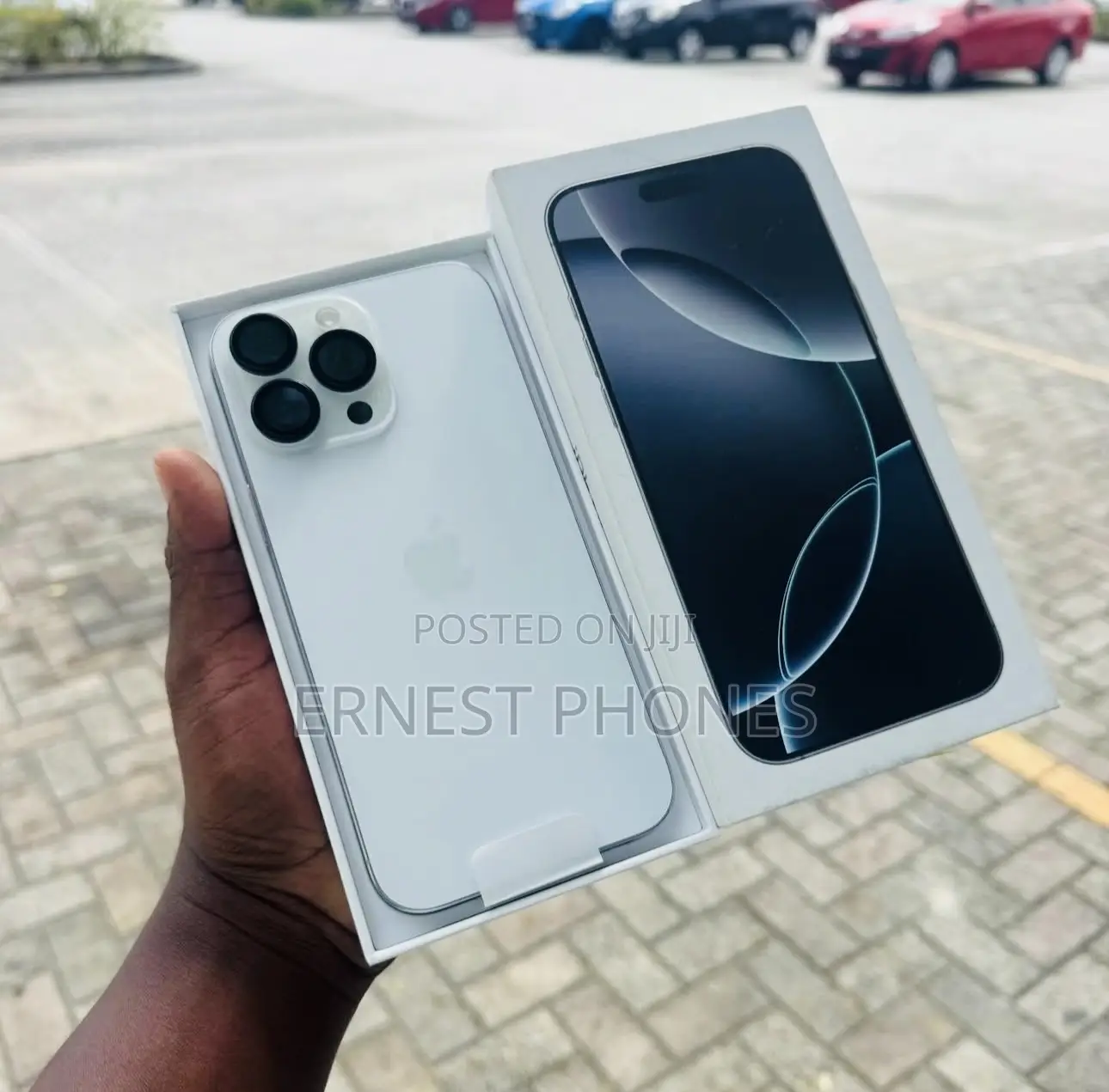 New Apple iPhone 16 Pro Max 1 TB Silver