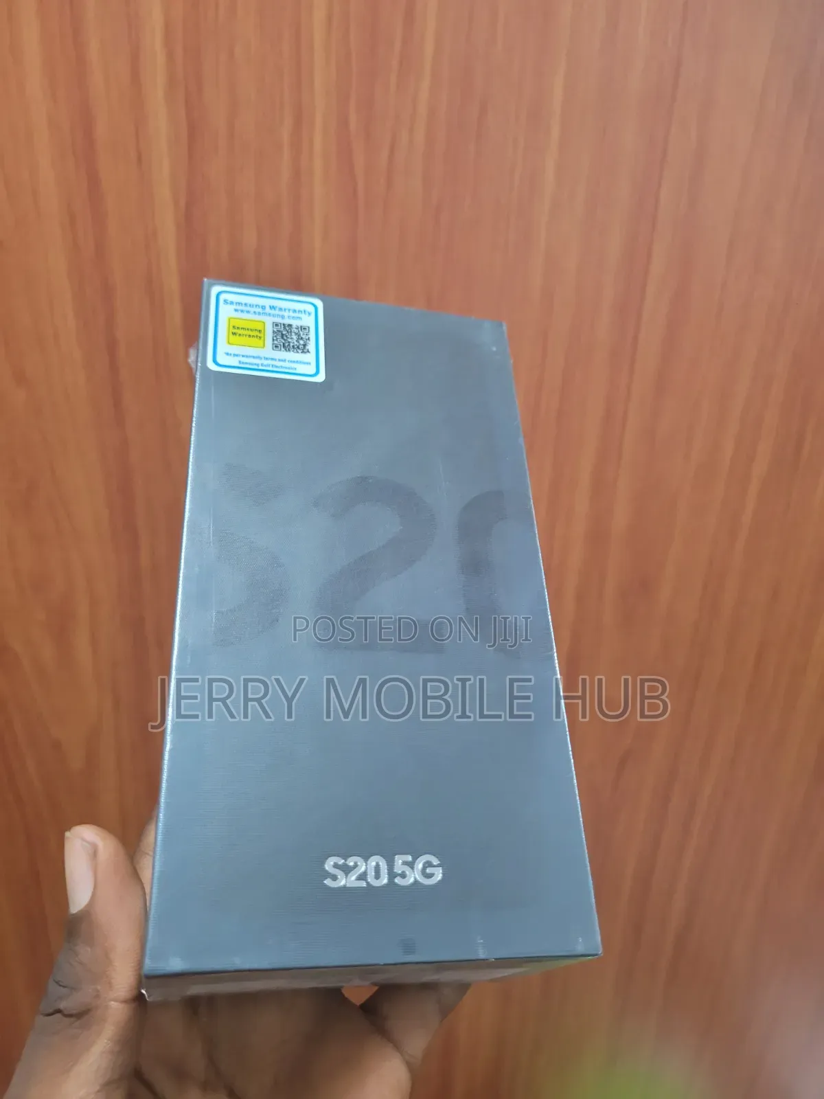 New Samsung Galaxy S20 128 GB Black