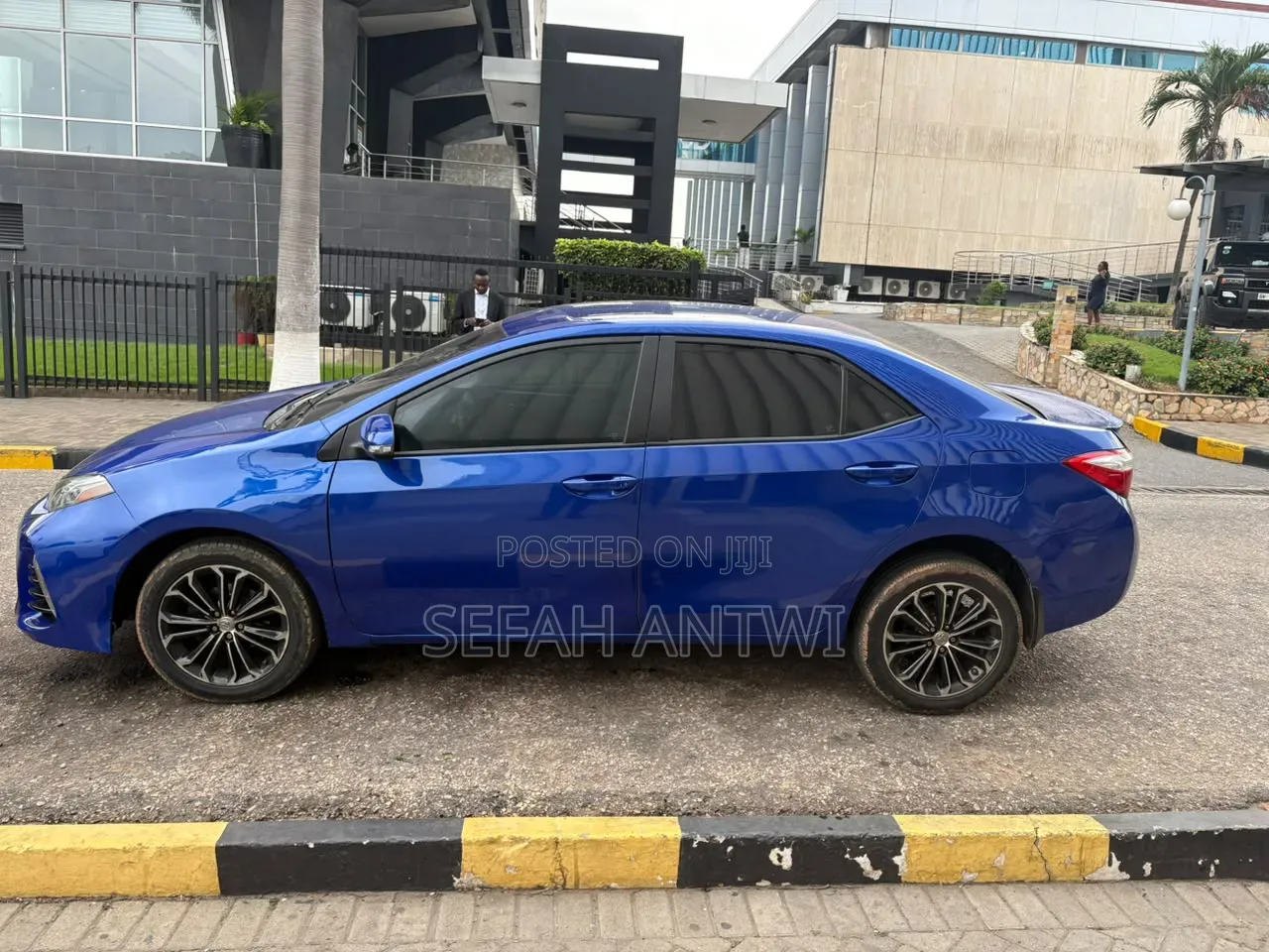 Toyota Corolla 2015 Blue