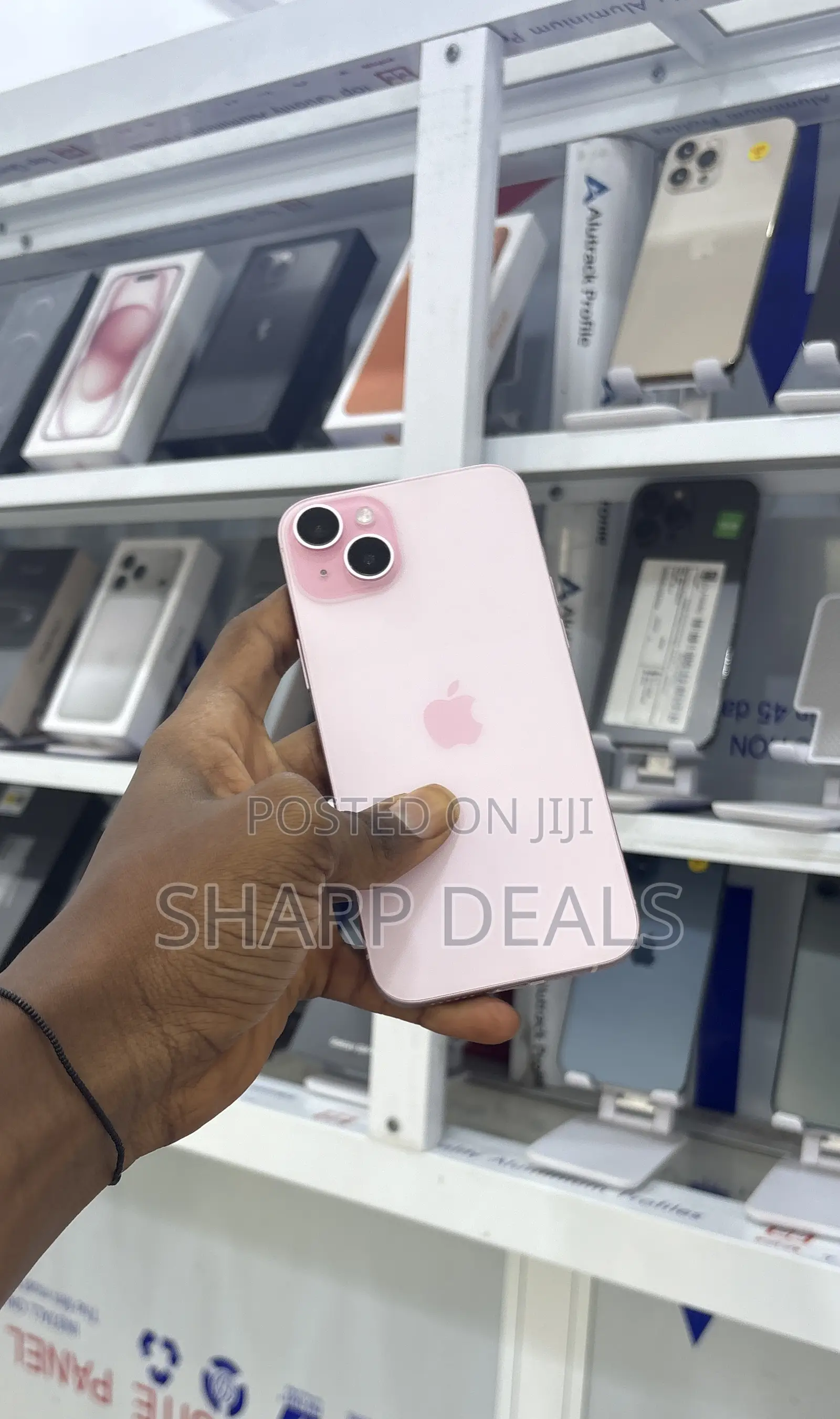 Apple iPhone 15 Plus 128 GB Pink