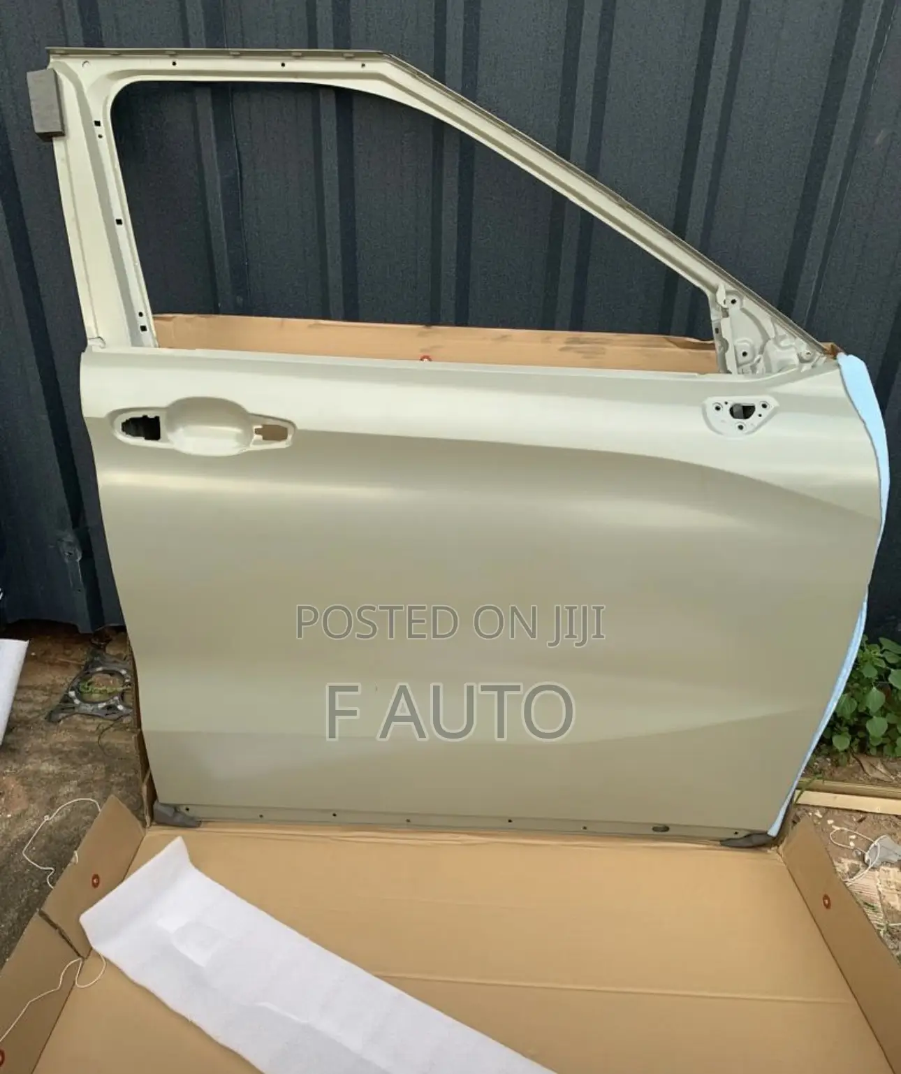 Mitsubishi Outlander 2022,2023,2024,2025 Door