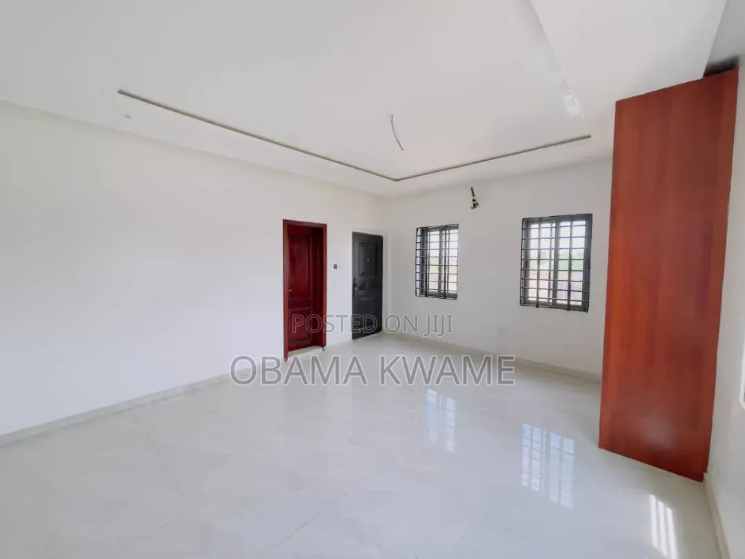 4bdrm House in Laryea Homes, Lake Side Estate for sale