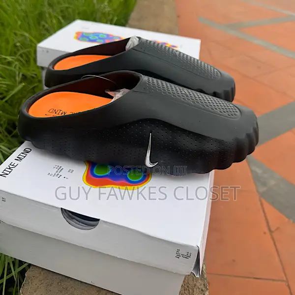 Nike Mind Slipper