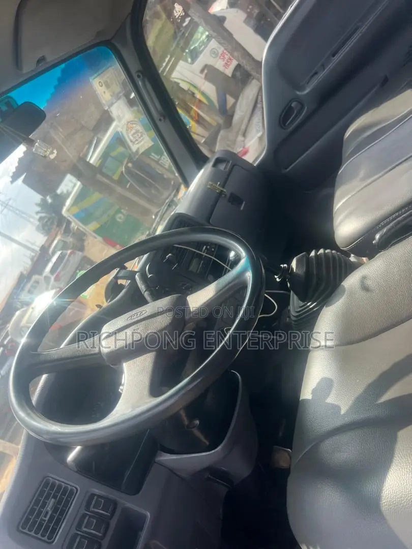 Pick Up Truck