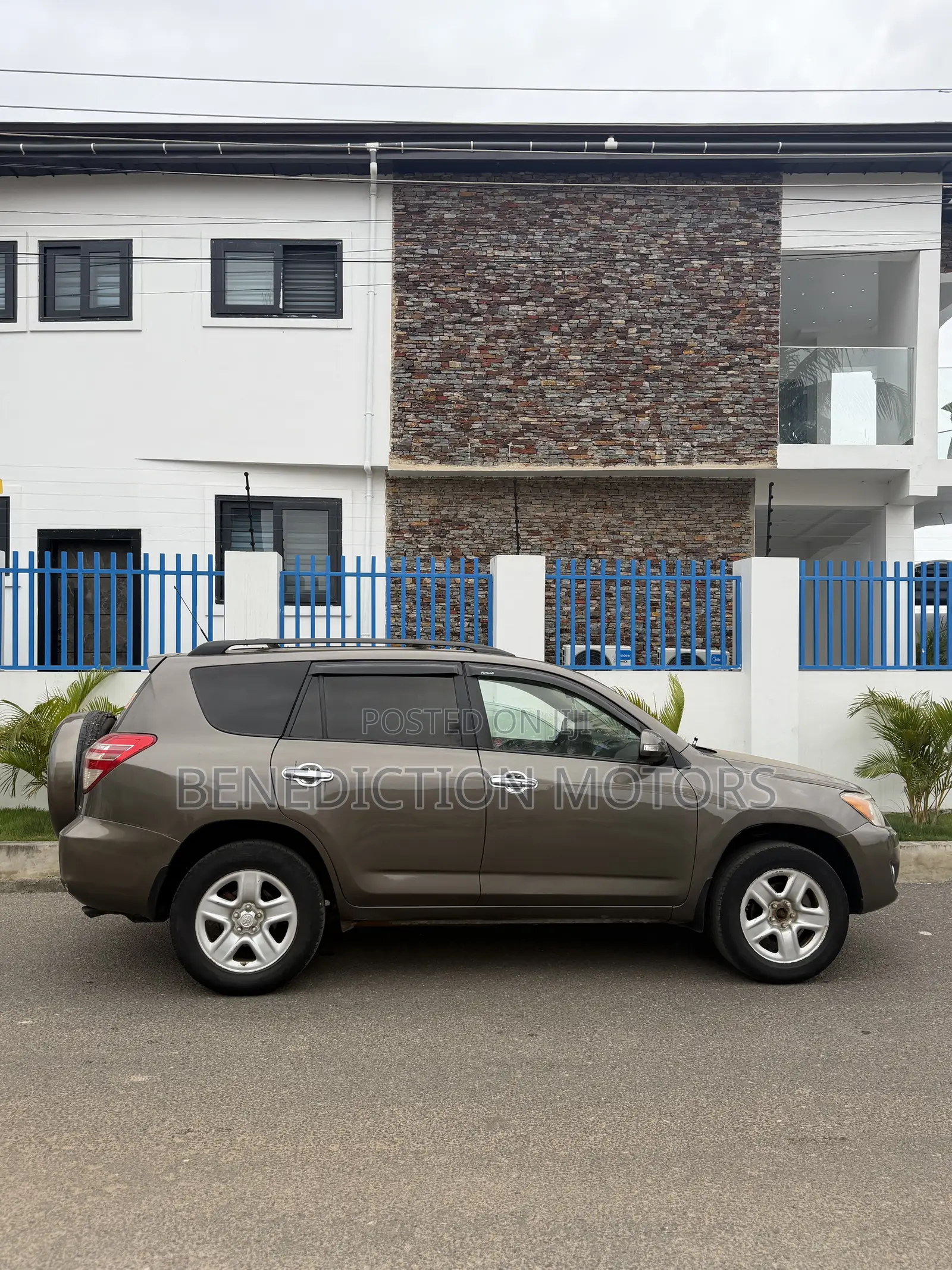 Toyota RAV4 2.5 4x4 2012 Brown