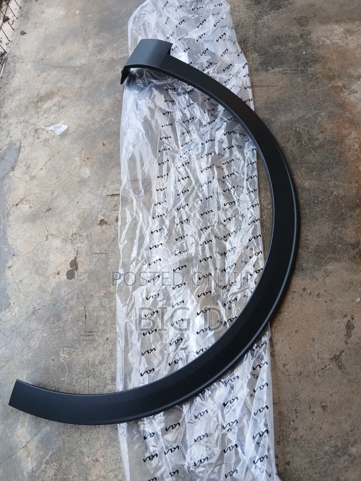 Kia Sportage 2023 ,2024 ,2025 Fender Moulding