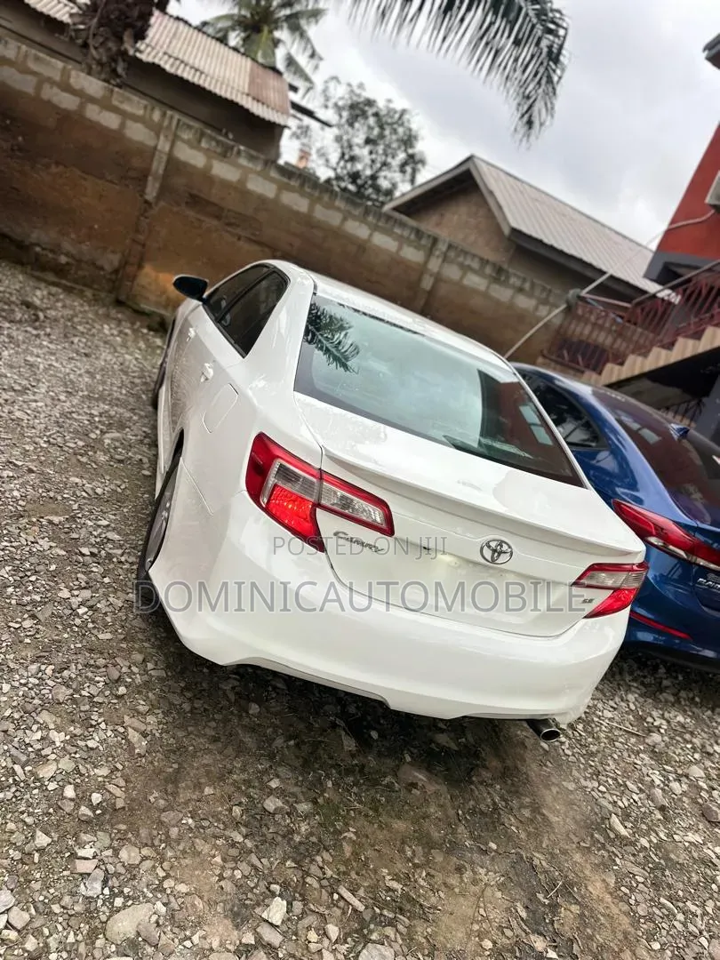 Toyota Camry 2014 White