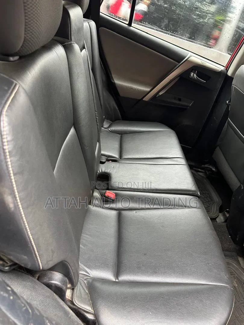 Toyota RAV4 2012 Red