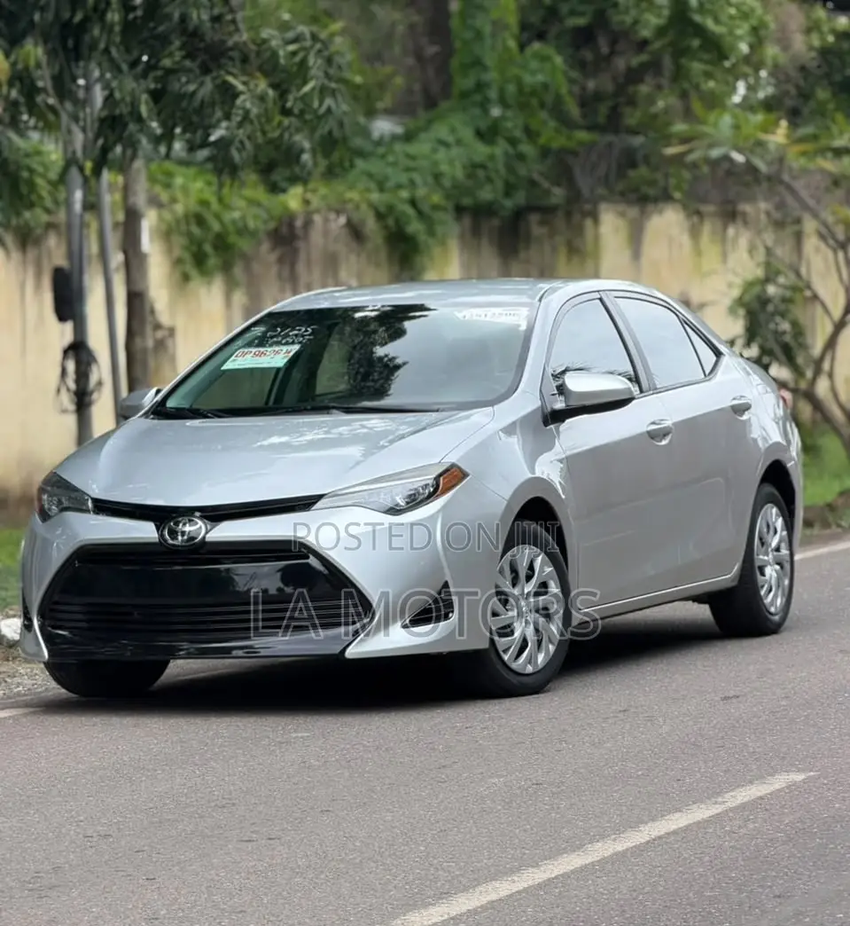 Toyota Corolla 2019 Silver