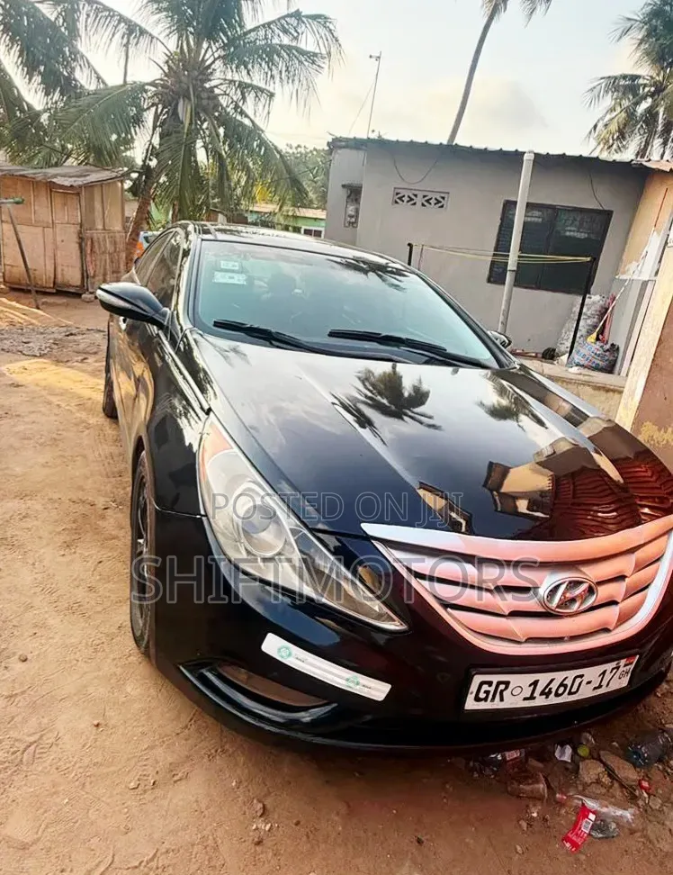 Hyundai Sonata 2013 Black
