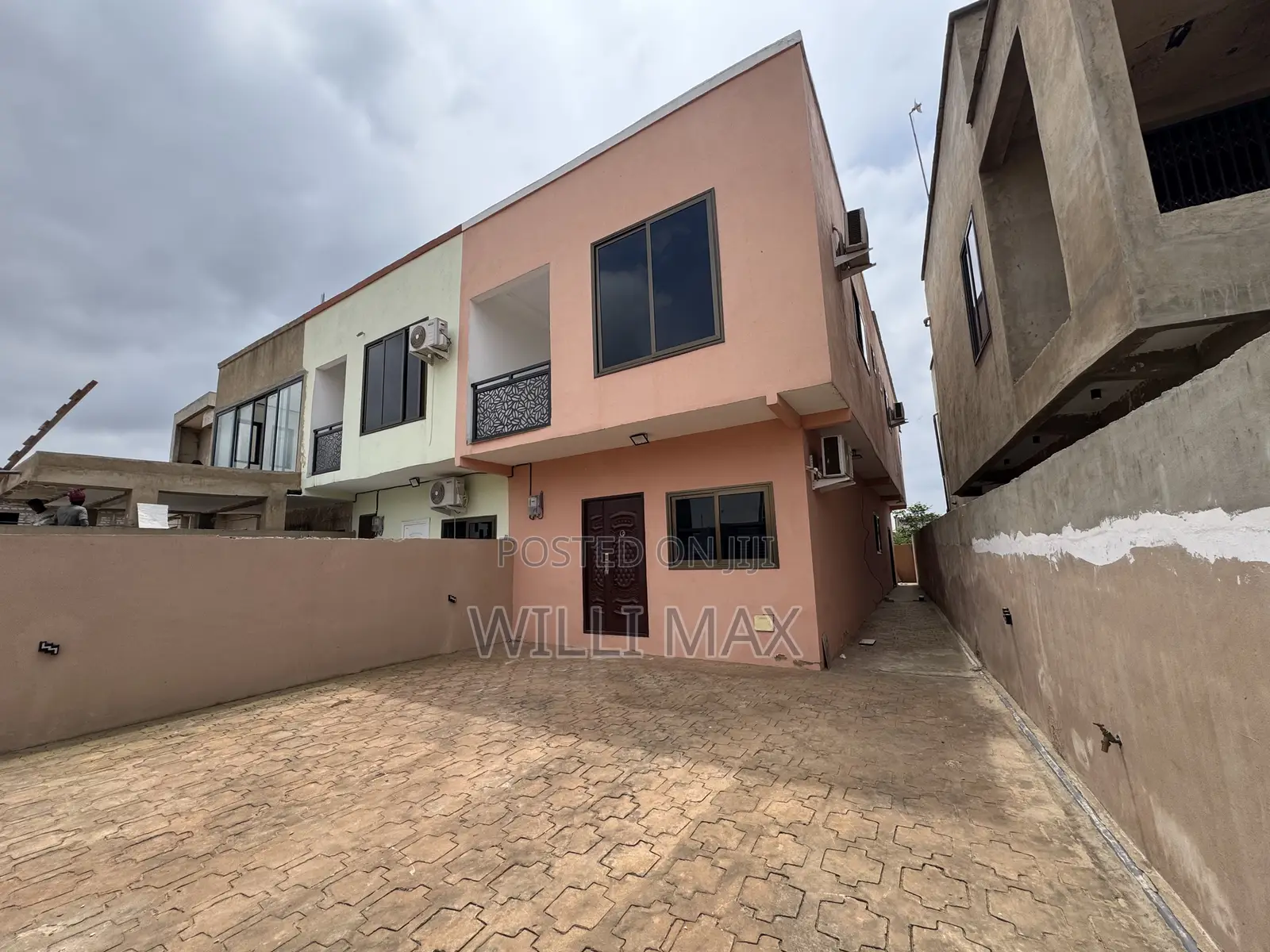 3bdrm Duplex in Pantang, Adenta for sale