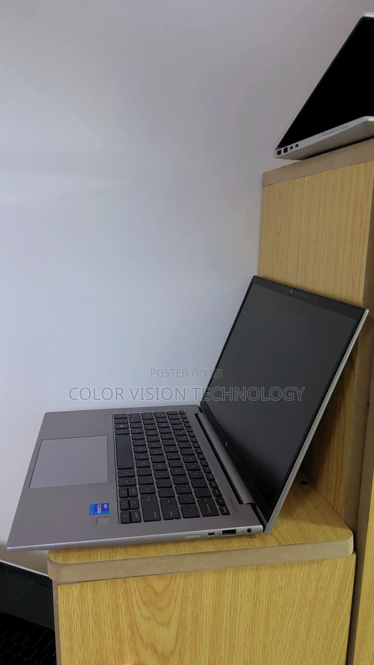 Laptop HP ZBook Firefly G9 16GB Intel Core i7 SSD 1T
