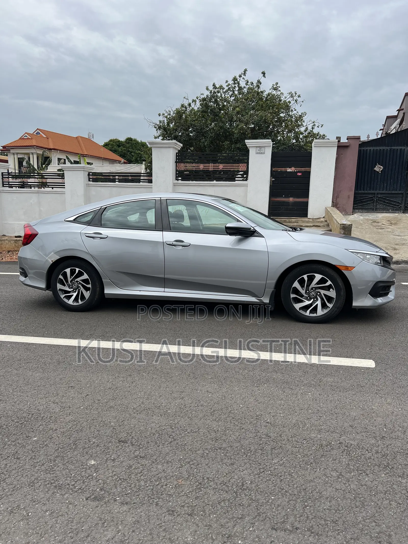 Honda Civic EX-L 4dr Sedan (1.5L 4cyl) 2016 Gray