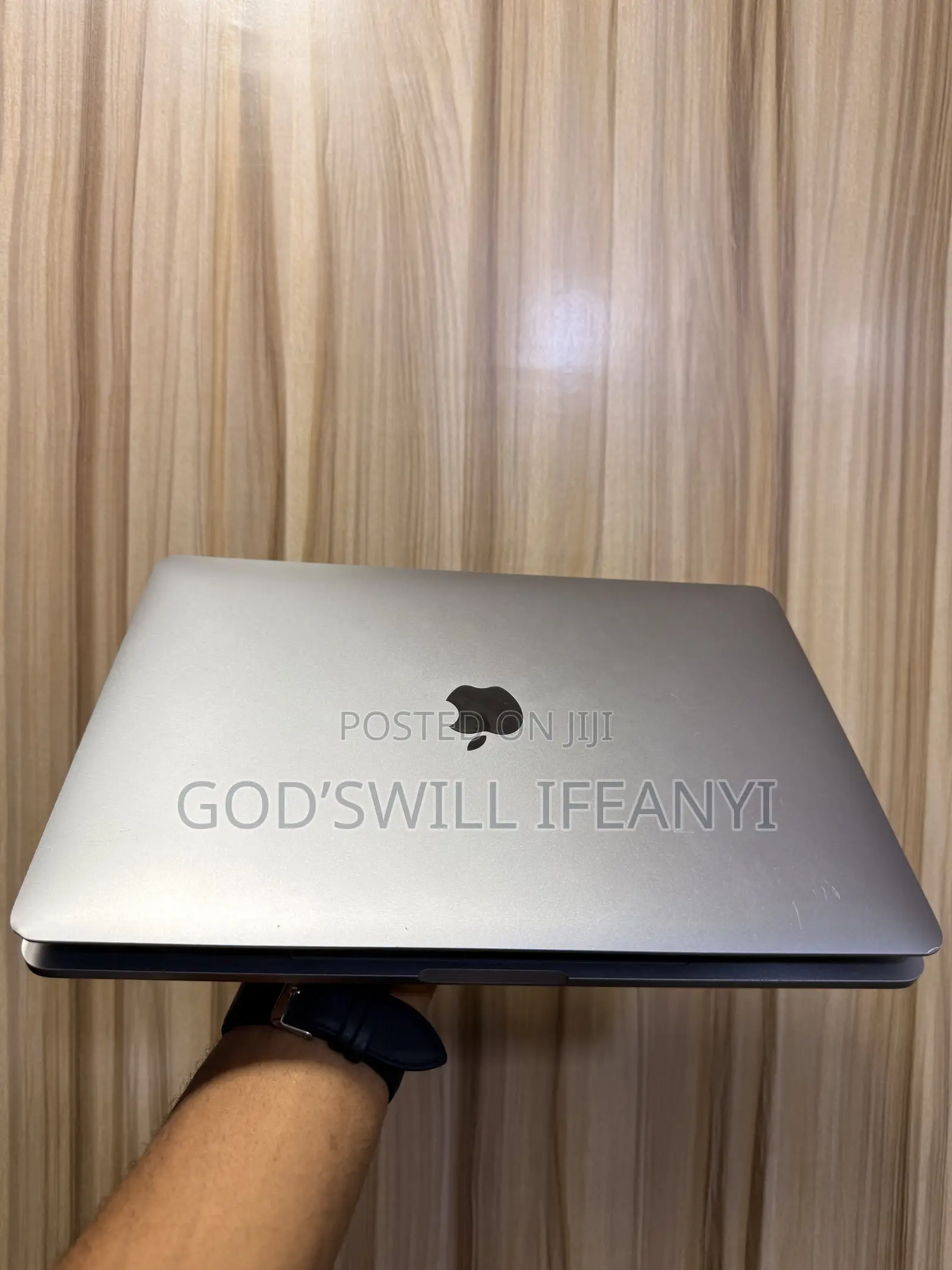 Laptop Apple MacBook Pro 2019 8GB Intel Core i5 SSD 128GB