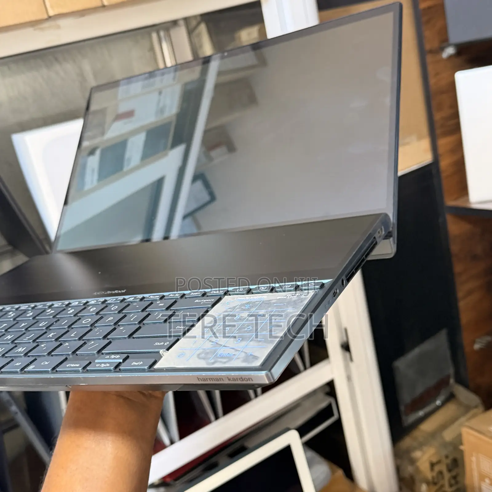 New Laptop Asus Zenbook Pro Duo 15 OLED 16GB Intel Core i7 SSD 1T