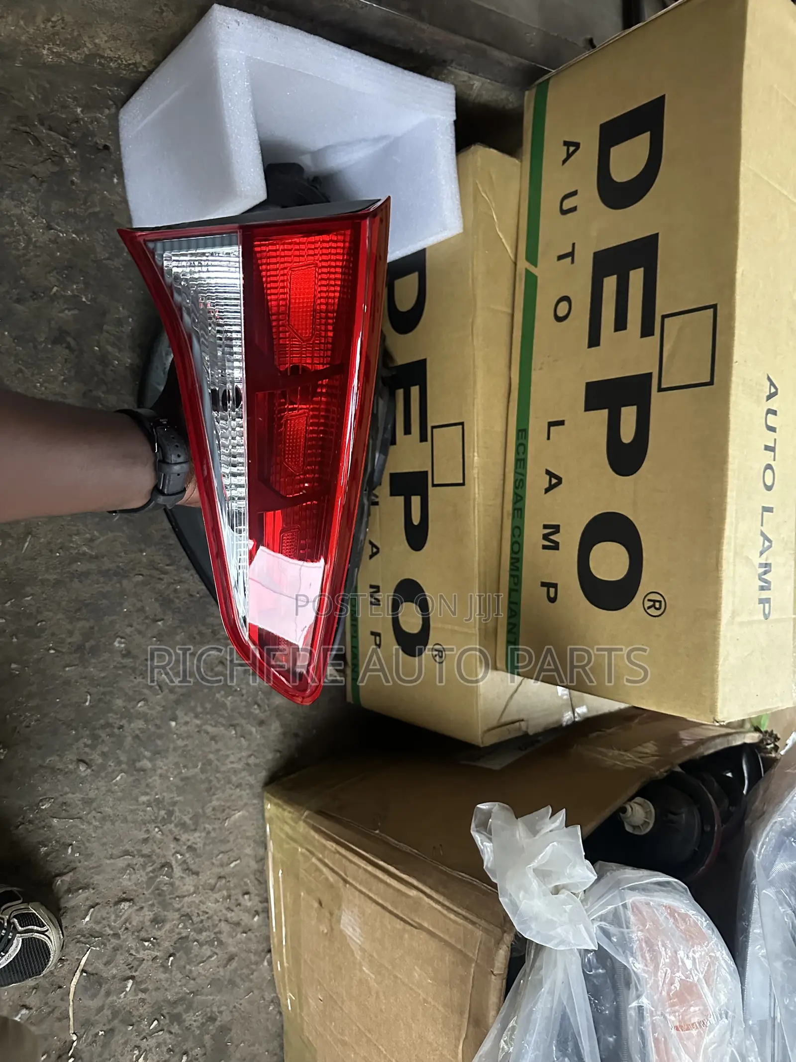 Hyundai Tucson 2016 2017 2018 Bootlight PAIR