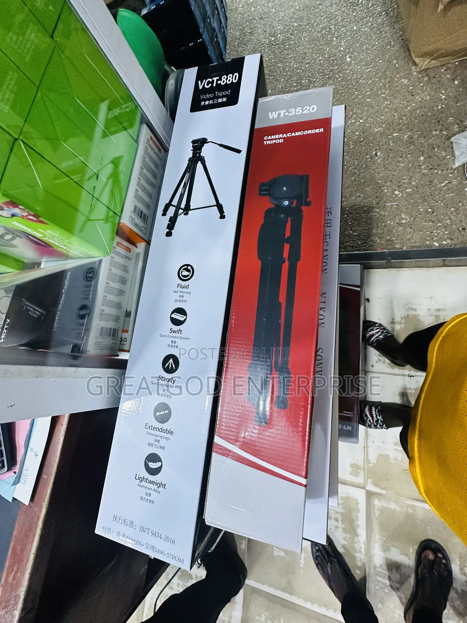 Yunteng VCT-668 Video Tripod