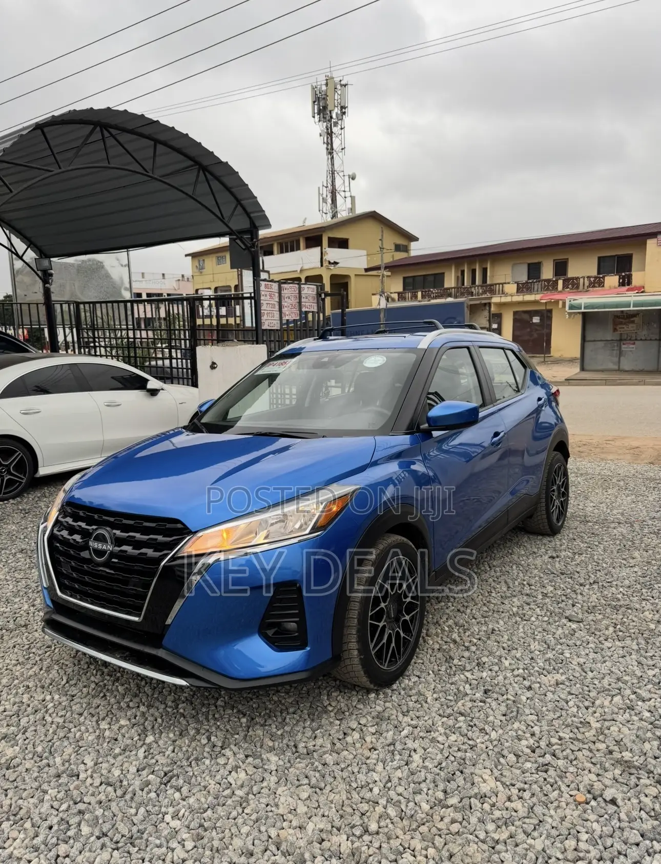 Nissan Kicks SV 2023 Blue