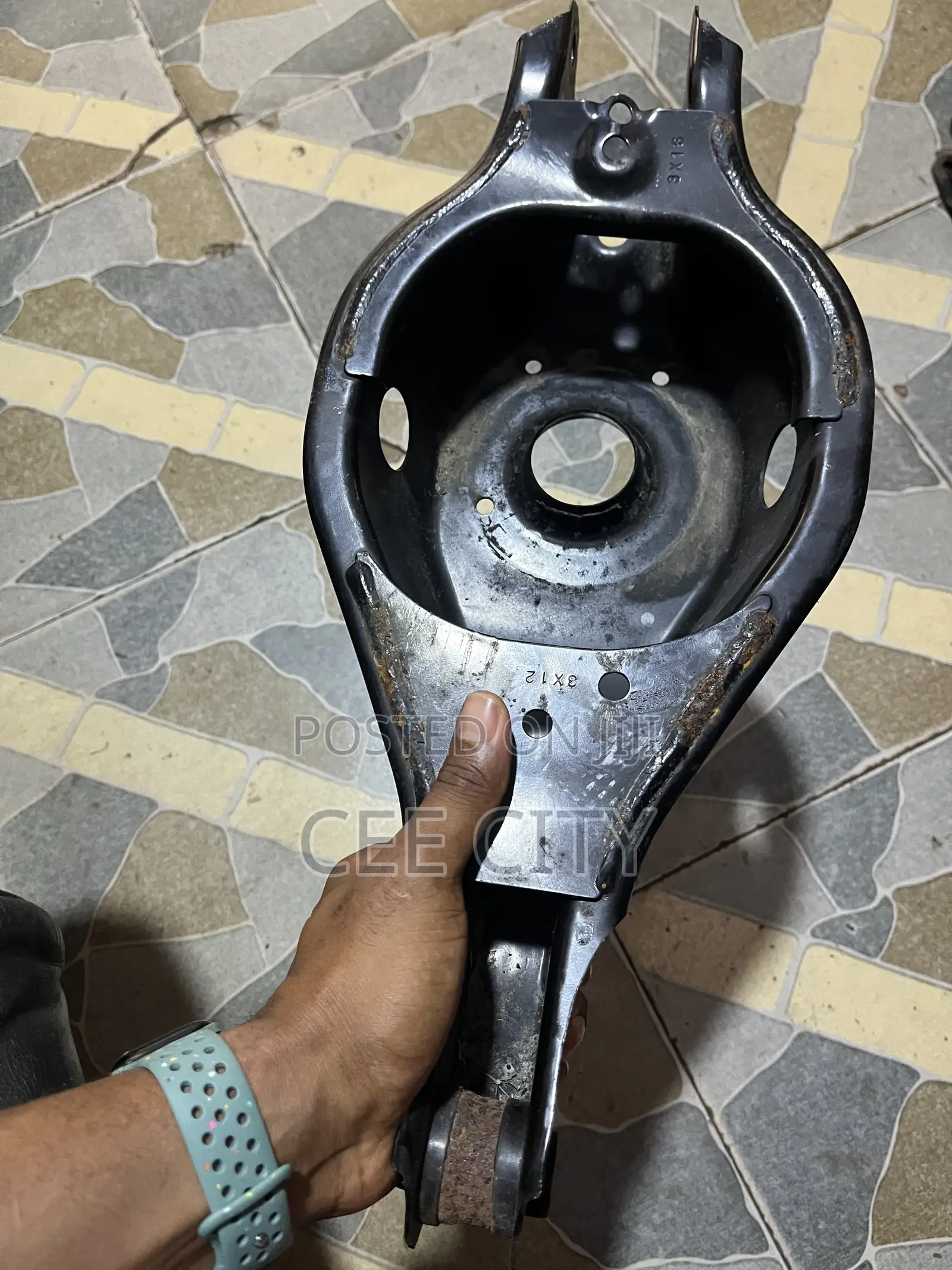 Mitsubishi Outlander 2022-2025 Back Lower Arm