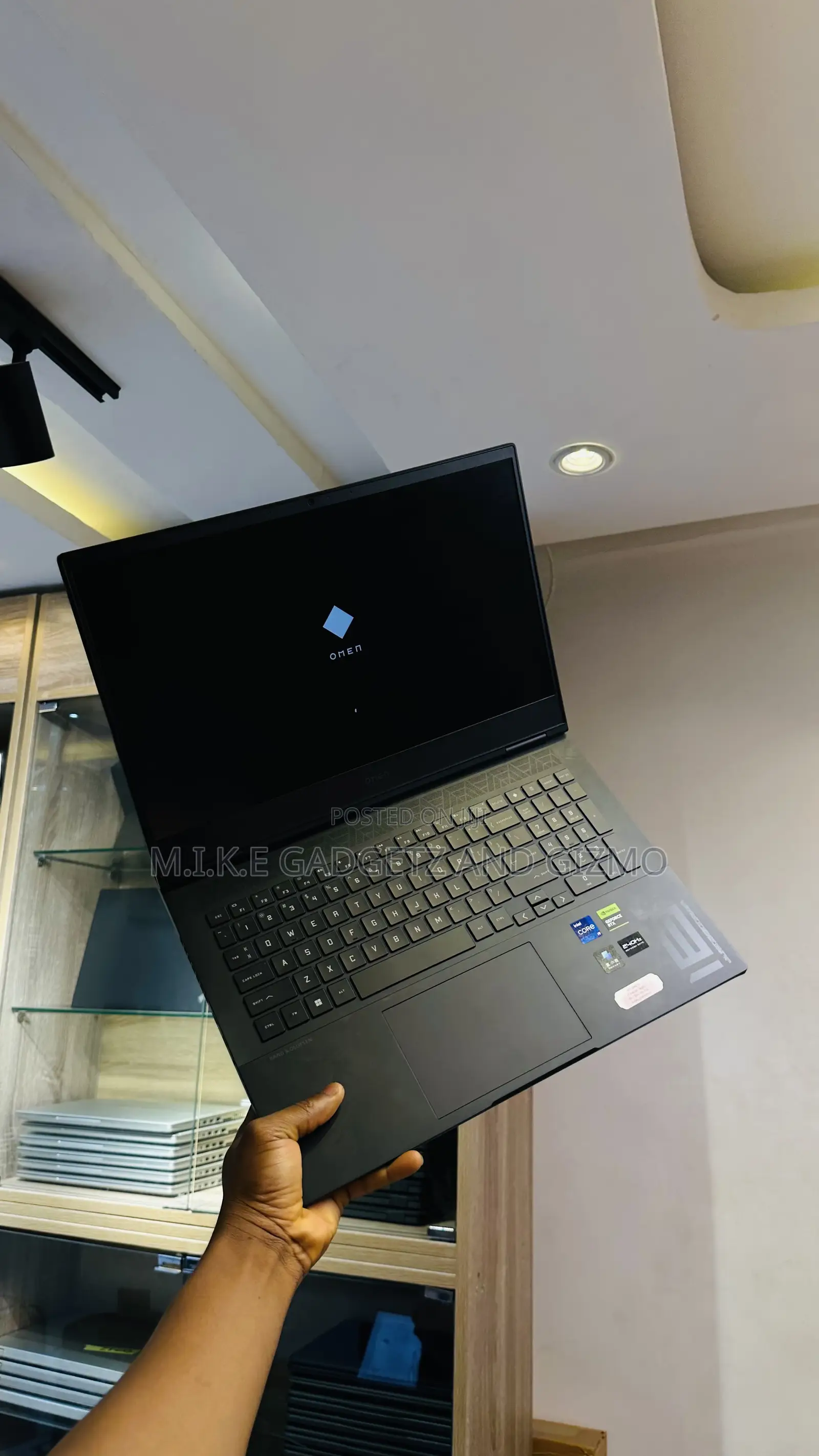 Laptop HP Omen 15-ce0xx 16GB Intel Core i9 SSD 1T