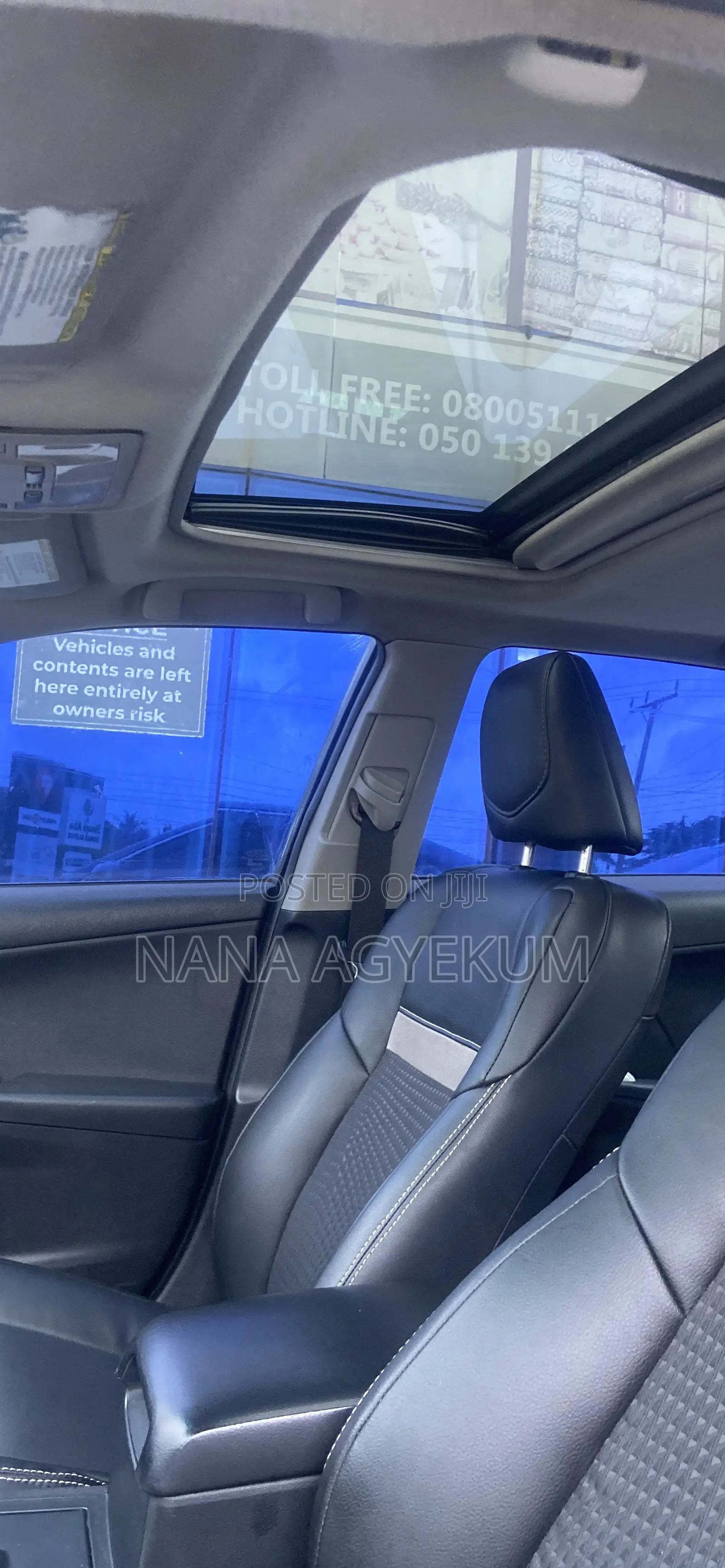 Toyota Camry SE 4dr Sedan (2.5L 4cyl 6A) 2012 Gray