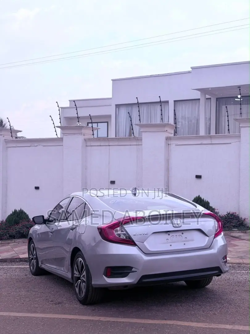 Honda Civic 2018 Silver