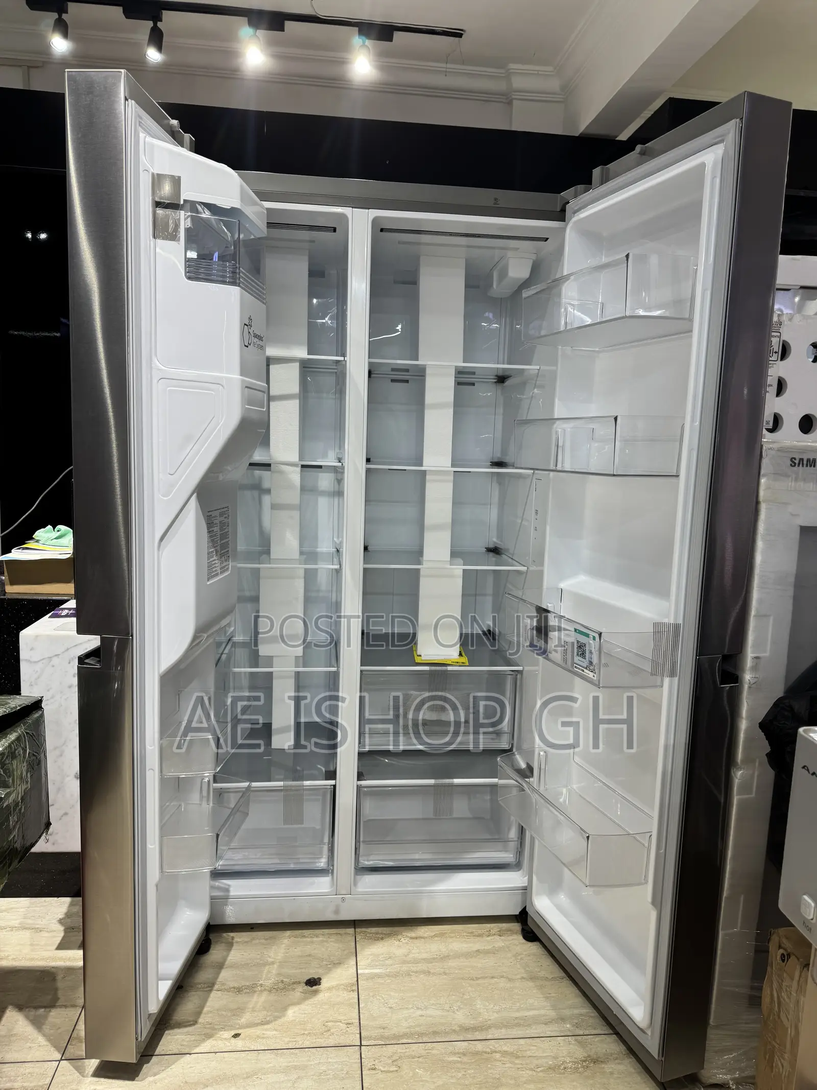 L.G Side by Side Door Refrigerator