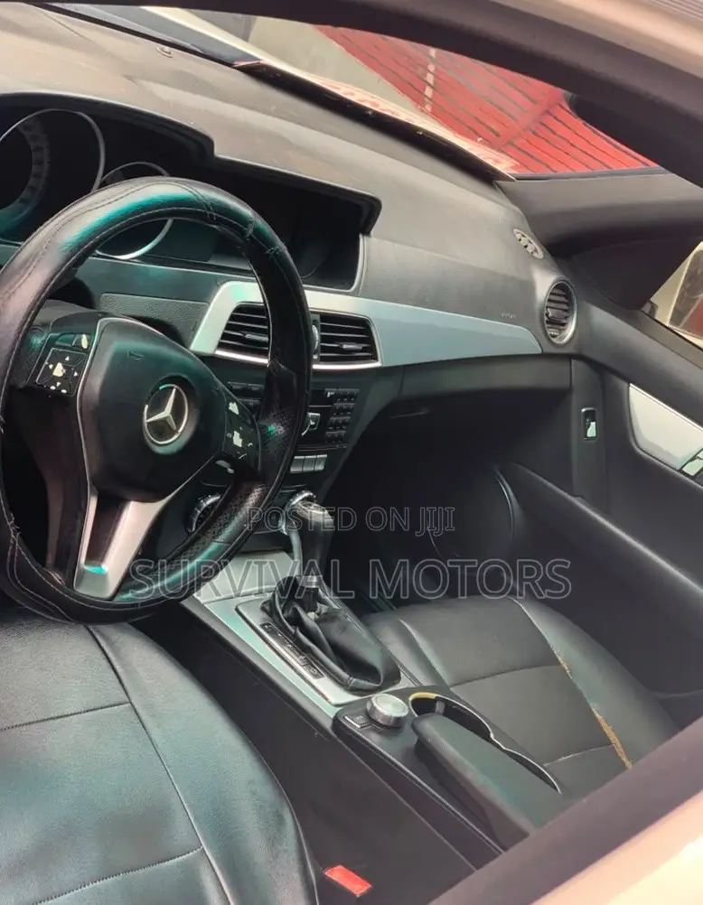 Mercedes-Benz C250 2014 White