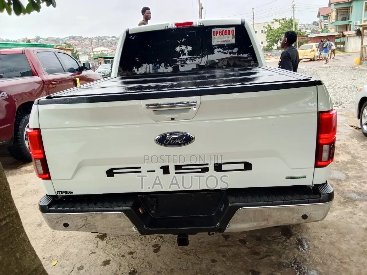 Ford F-150 XLT 4x4 SuperCrew Cab Styleside 5.5 ft. box 145 in. WB 2020
