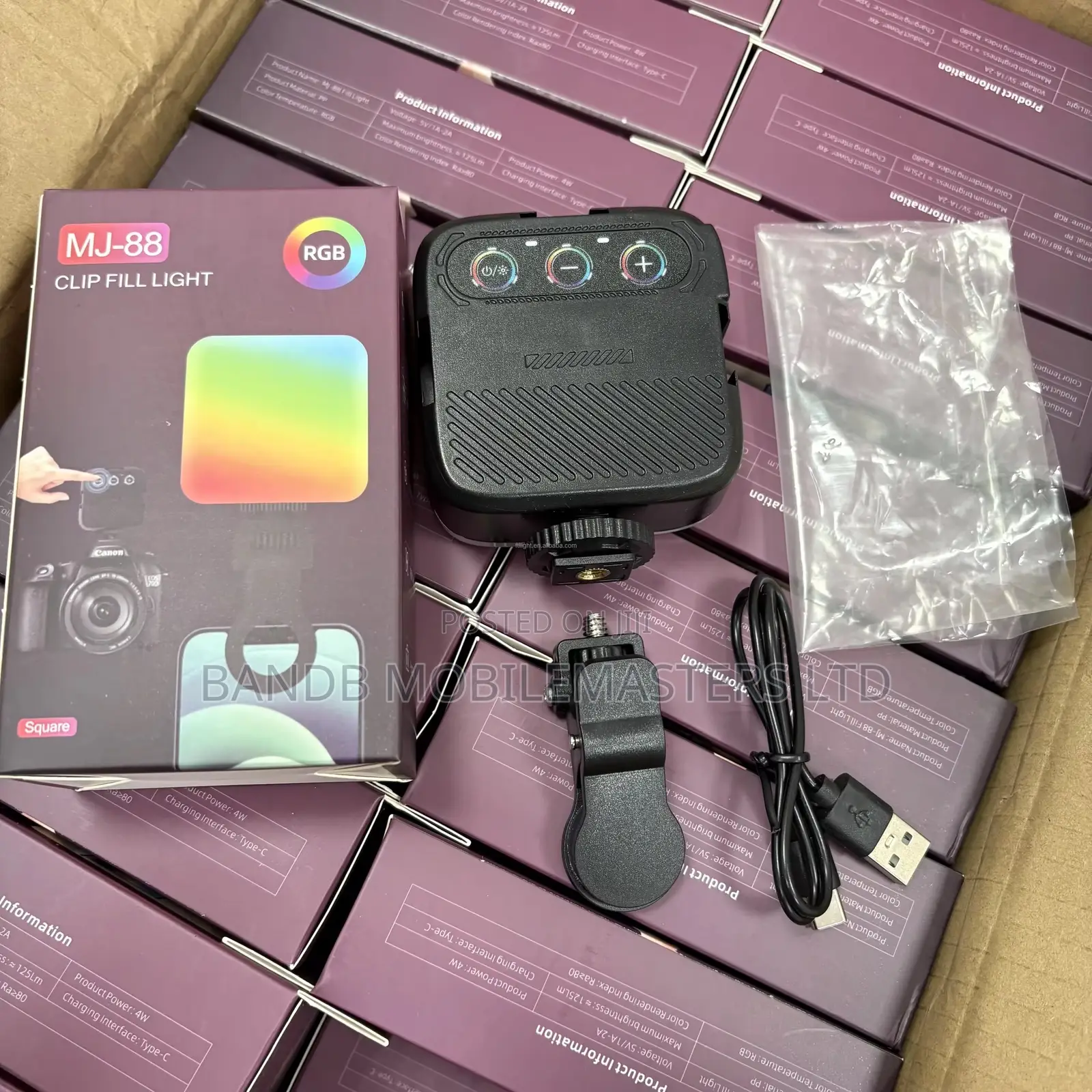 MJ-88 RGB Clip Light Rechargeable LED Video Light for Phone Camera