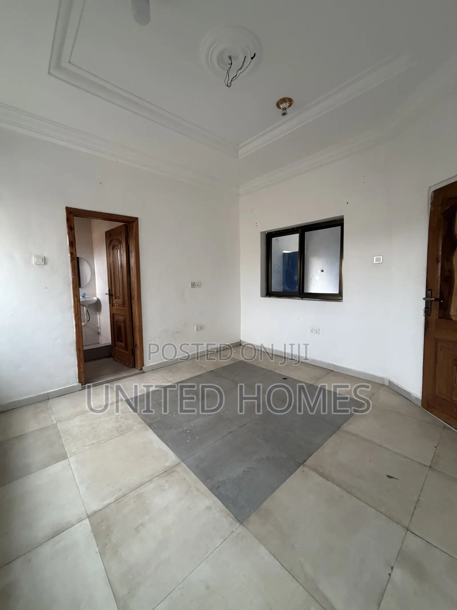 2bdrm Apartment in Awoshie for rent