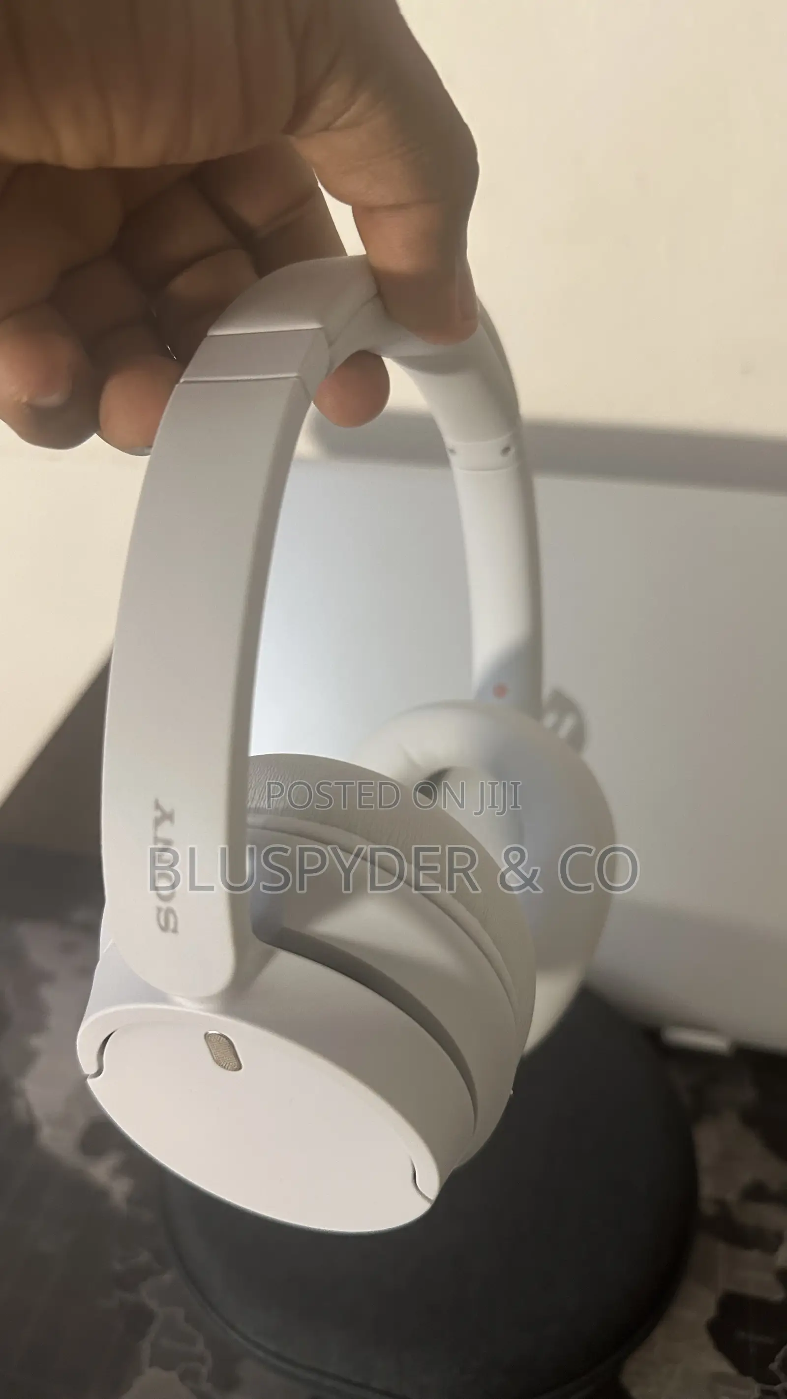 Sony WH-CH720N Noise Cancelling Headphones