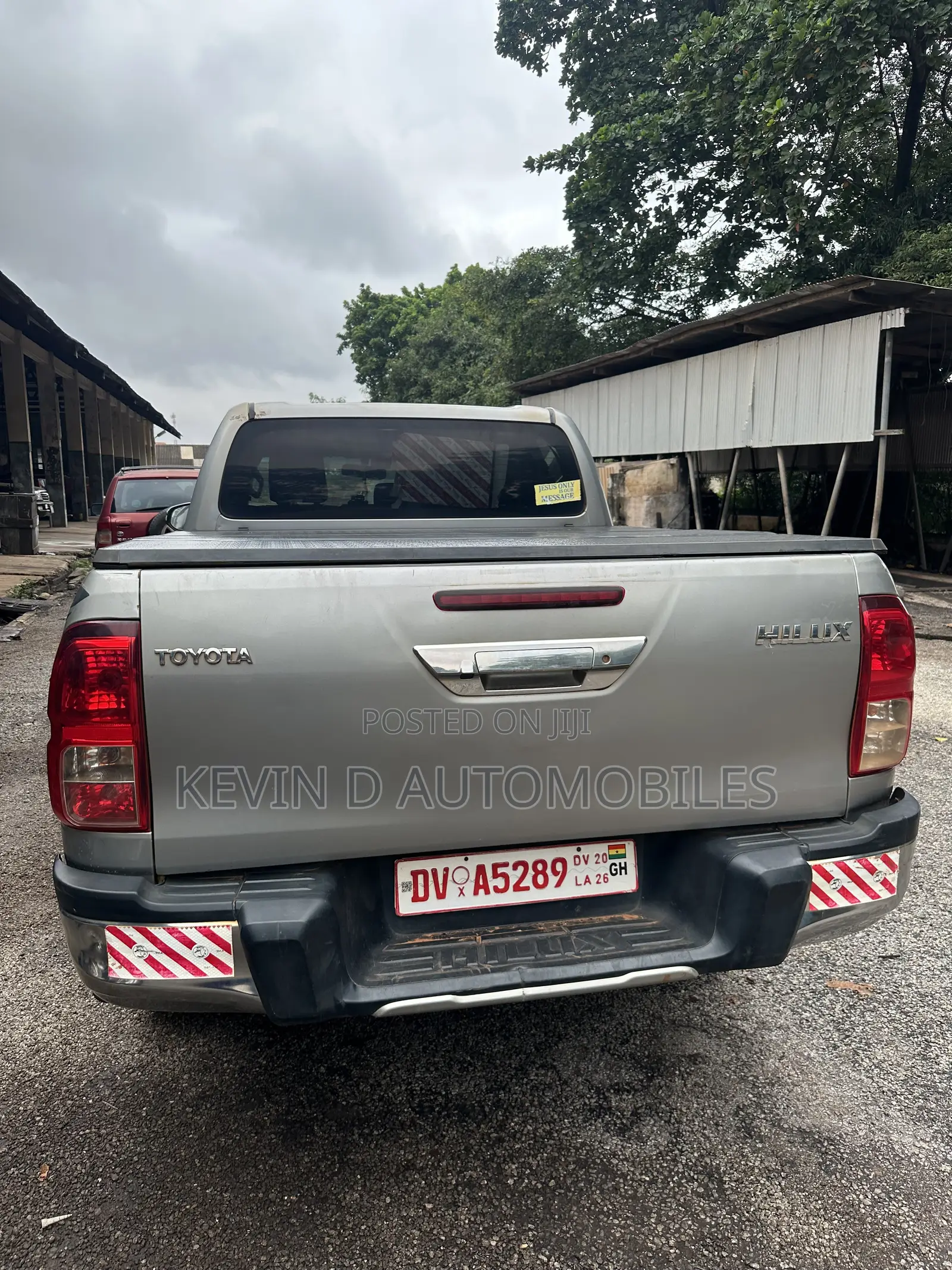 Toyota Hilux Revo Double Cab Petrol 2.7 AWD 2019 Gray